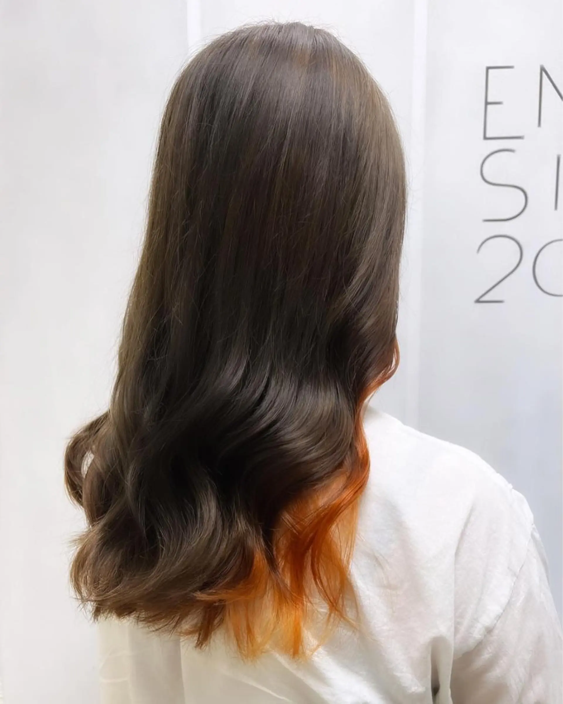 ロング カラー ブリーチ ブラウンカラー オレンジ カット ヘアカラー トリートメント 🟢NEGi🟣 🫧髪質改善のヘアスタイル