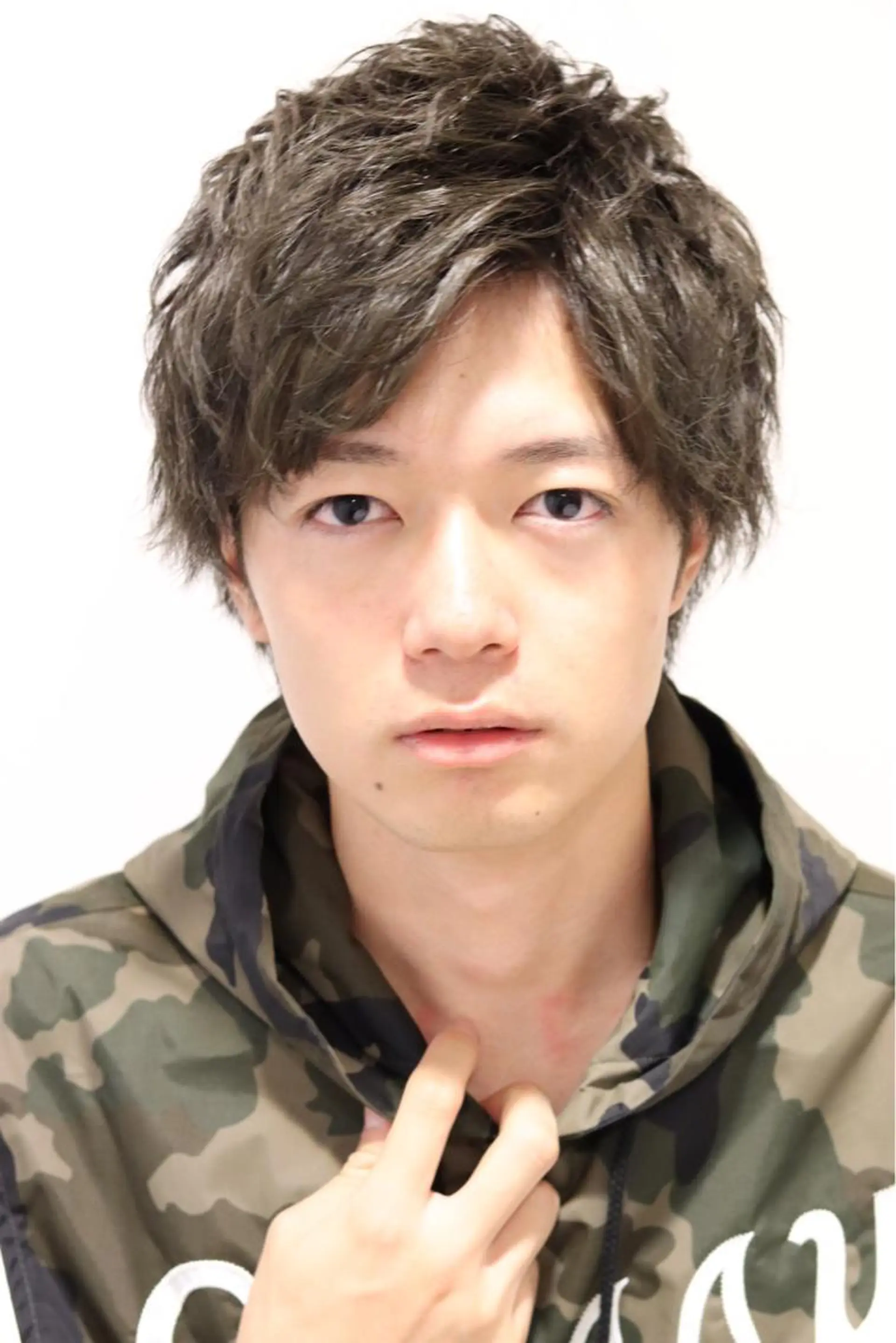 ショート カラー パーマ メンズ カット ヘアカラー トリートメント Lolonois池田 代表 鍜治本颯太のヘアスタイル