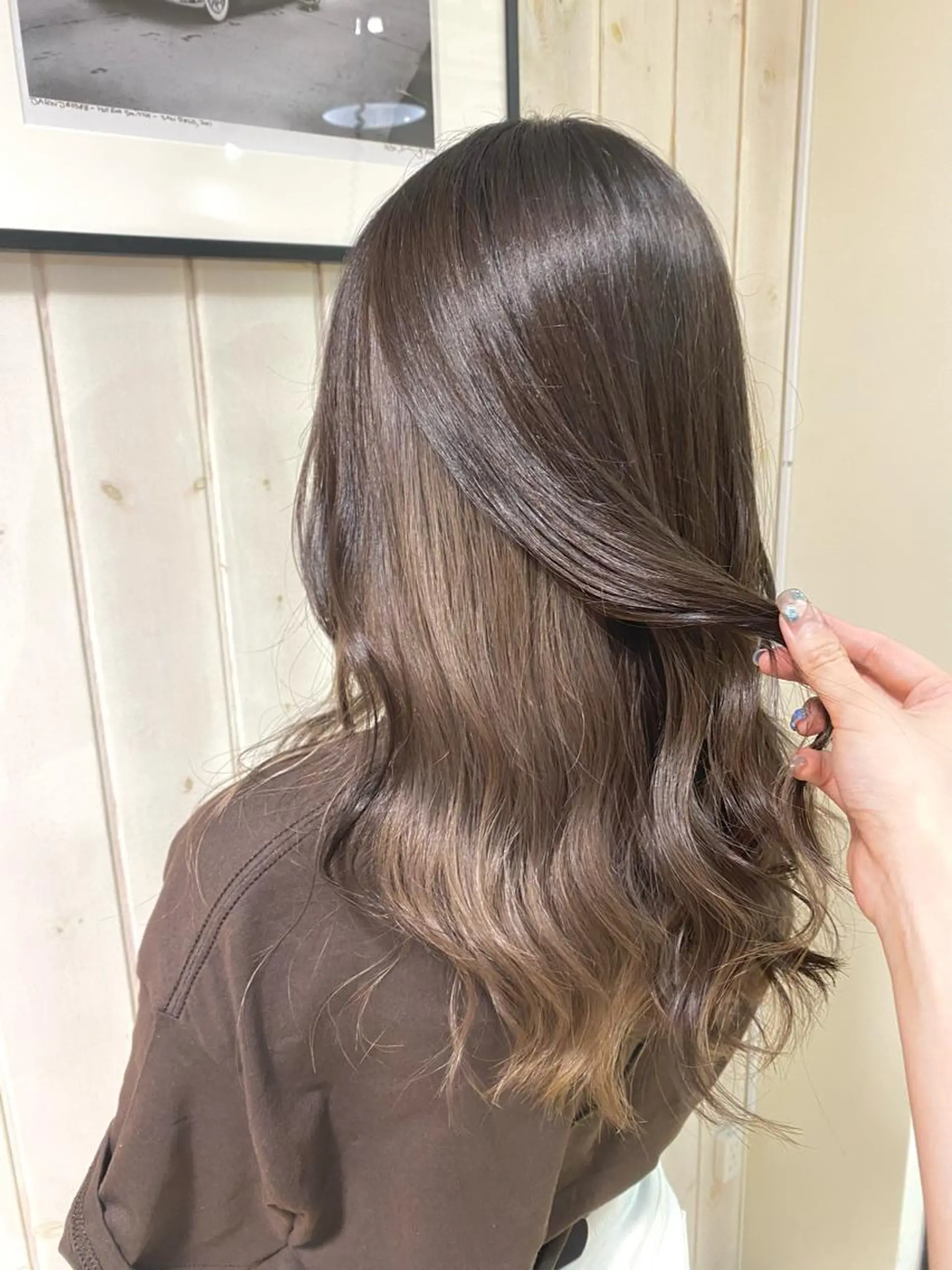 ロング カラー ベージュカラー カット ヘアカラー トリートメント 🌼RIKA KAWAUCHI🌼のヘアスタイル