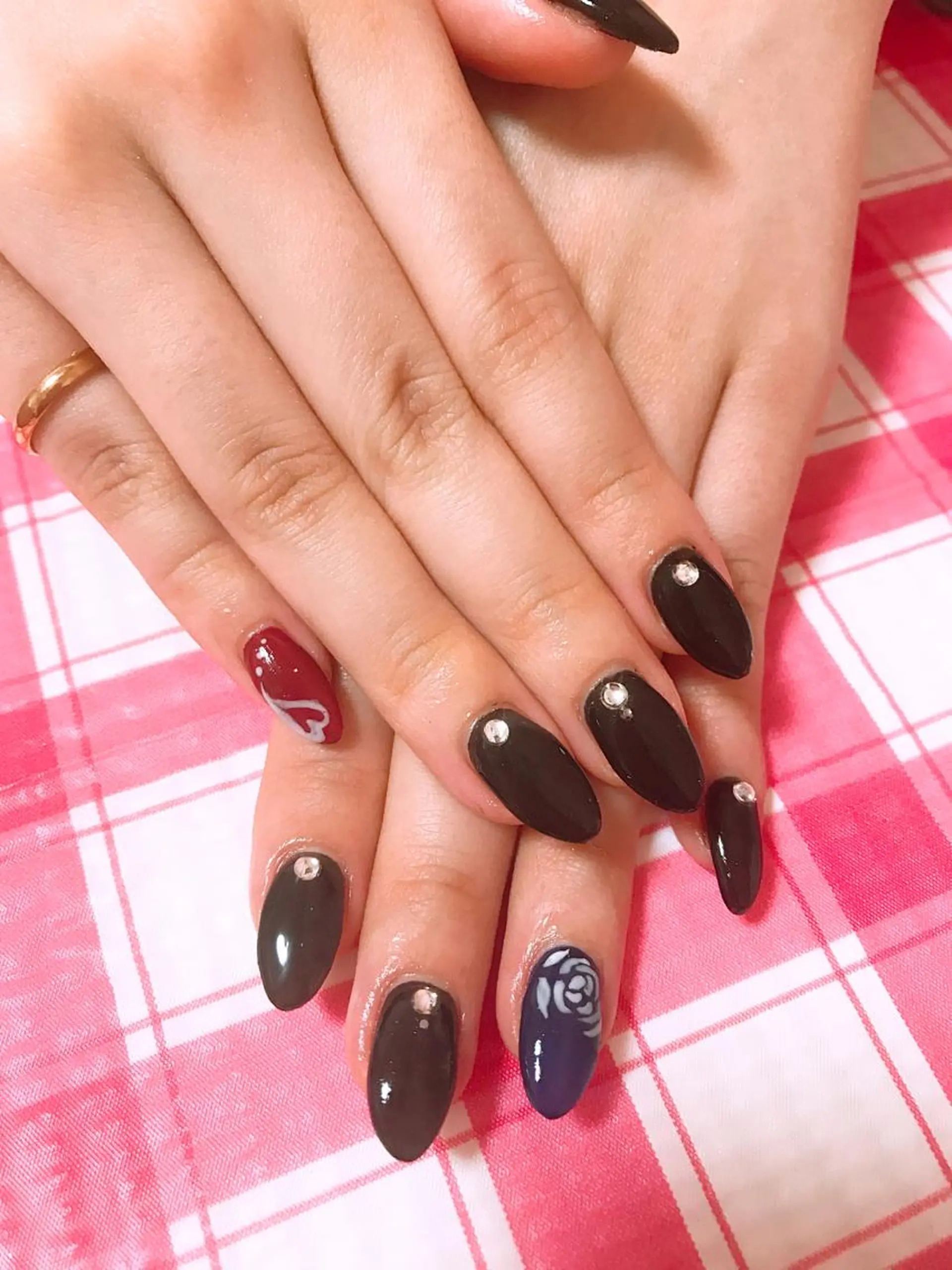 ネイル 藤 あやのネイルデザイン