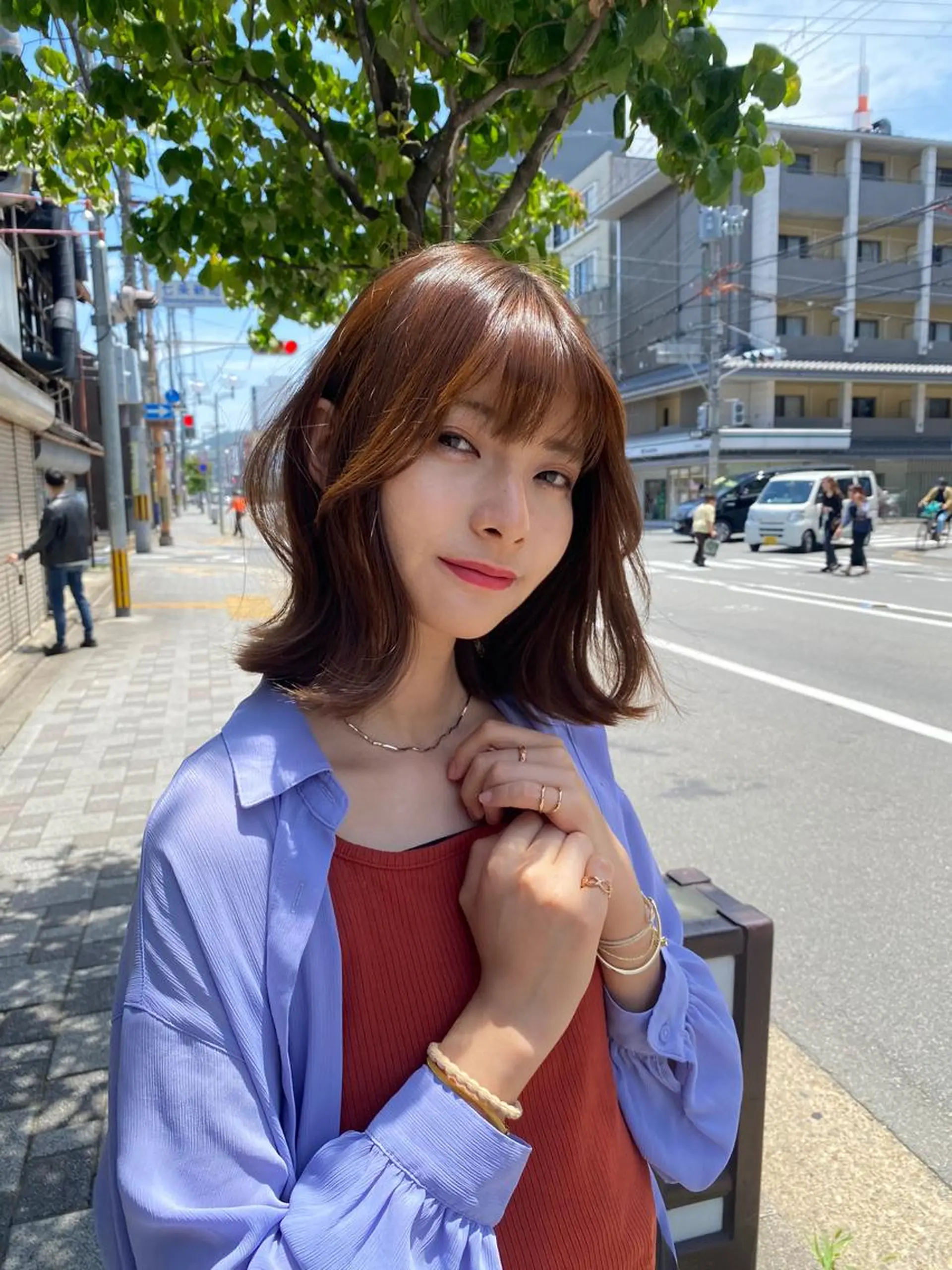 セミロング カラー レイヤー/艶カラー /韓国ヘア/高松のヘアスタイル