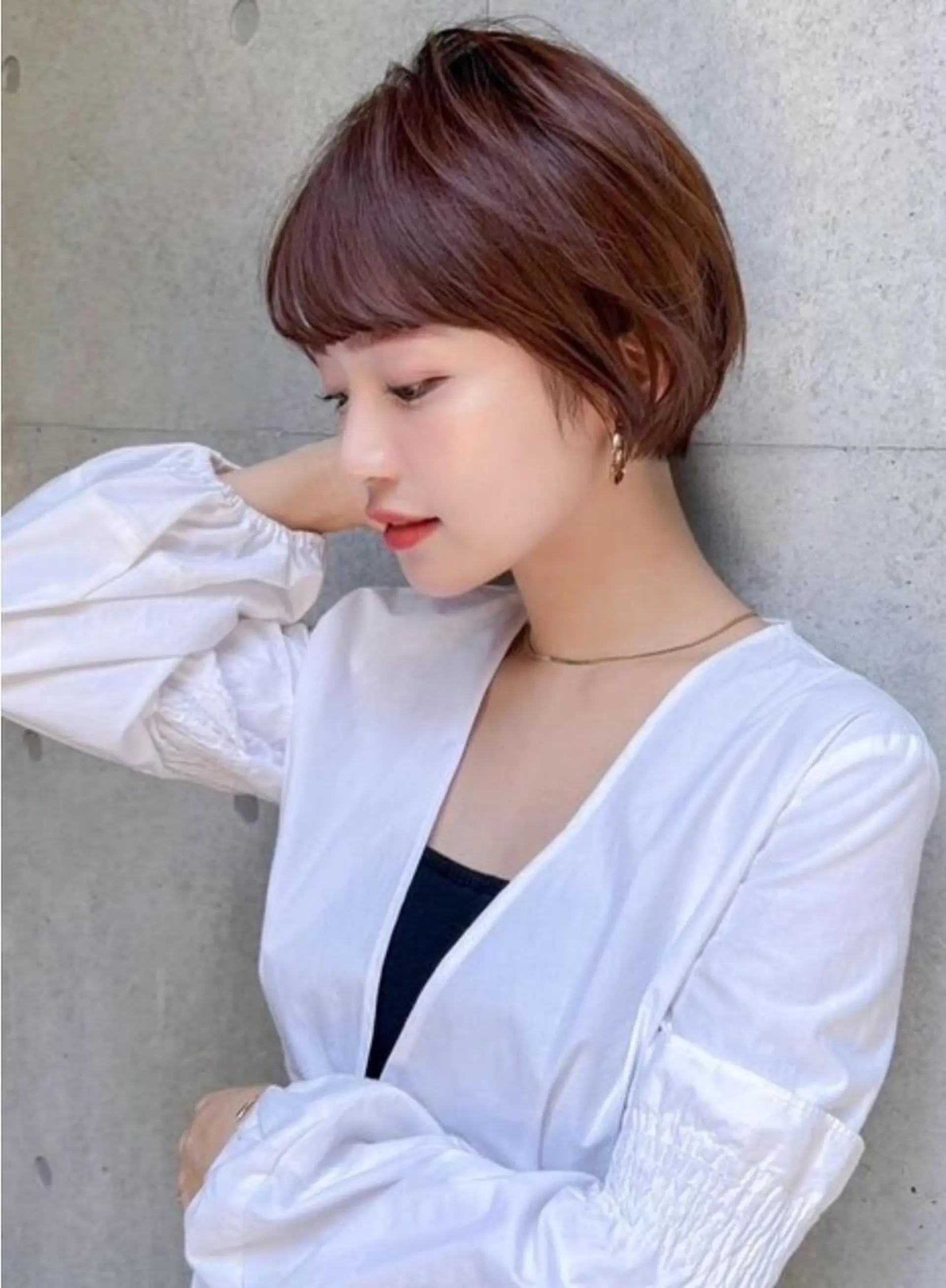 ショート カラー 艶グレージュカラー 美髪特化美容師のヘアスタイル