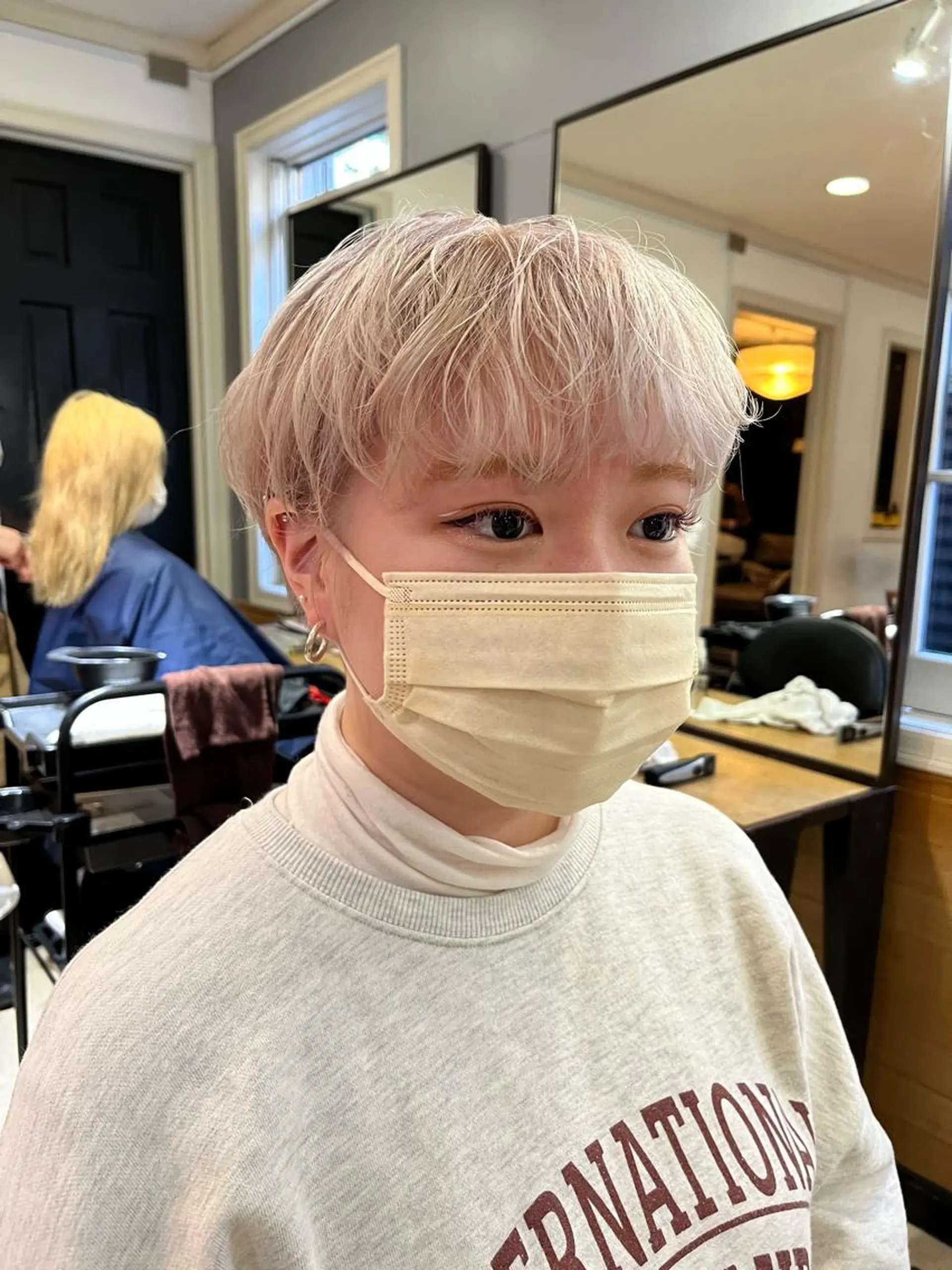 ショート カラー NOUN所属・eri kinjoのヘアスタイル