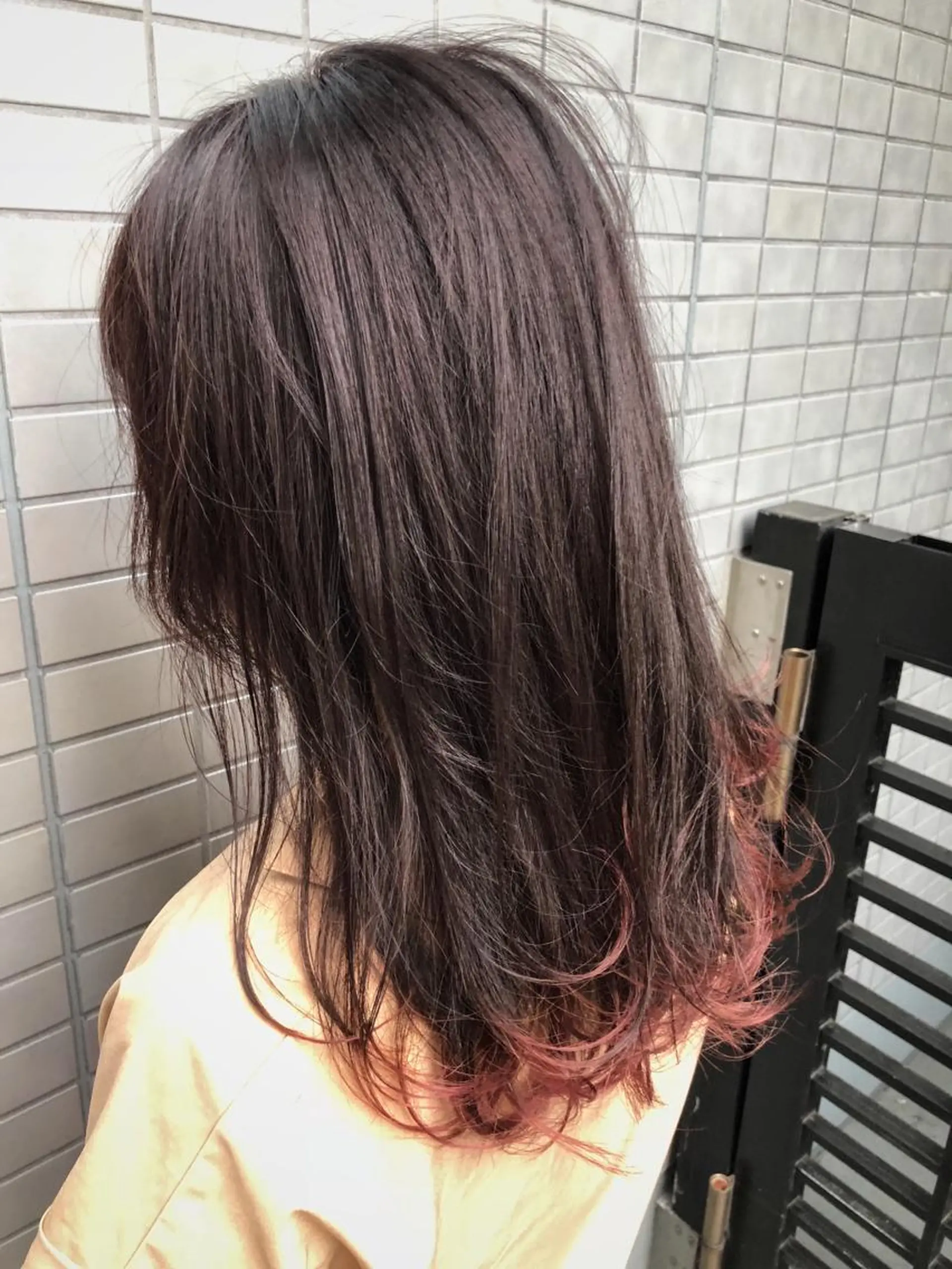 ミディアム カラー ブリーチ ラベンダーカラー ラベンダーピンク ピンクカラー ヘアカラー PSY(サイ)所属・PSY(サイ)池袋 金田尚久🎨のヘアスタイル