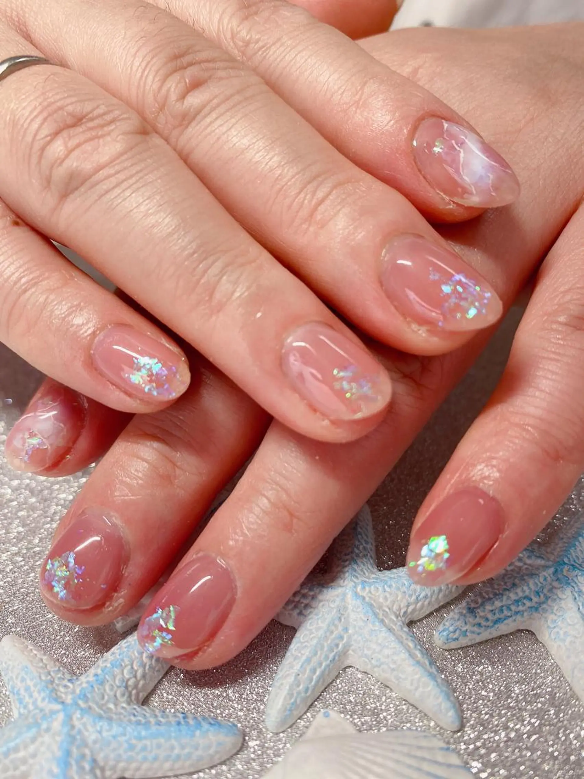 ネイル キラキラネイル ハンドネイル Jasmine nailsalon所属・ジャスミン ネイルサロンのネイルデザイン