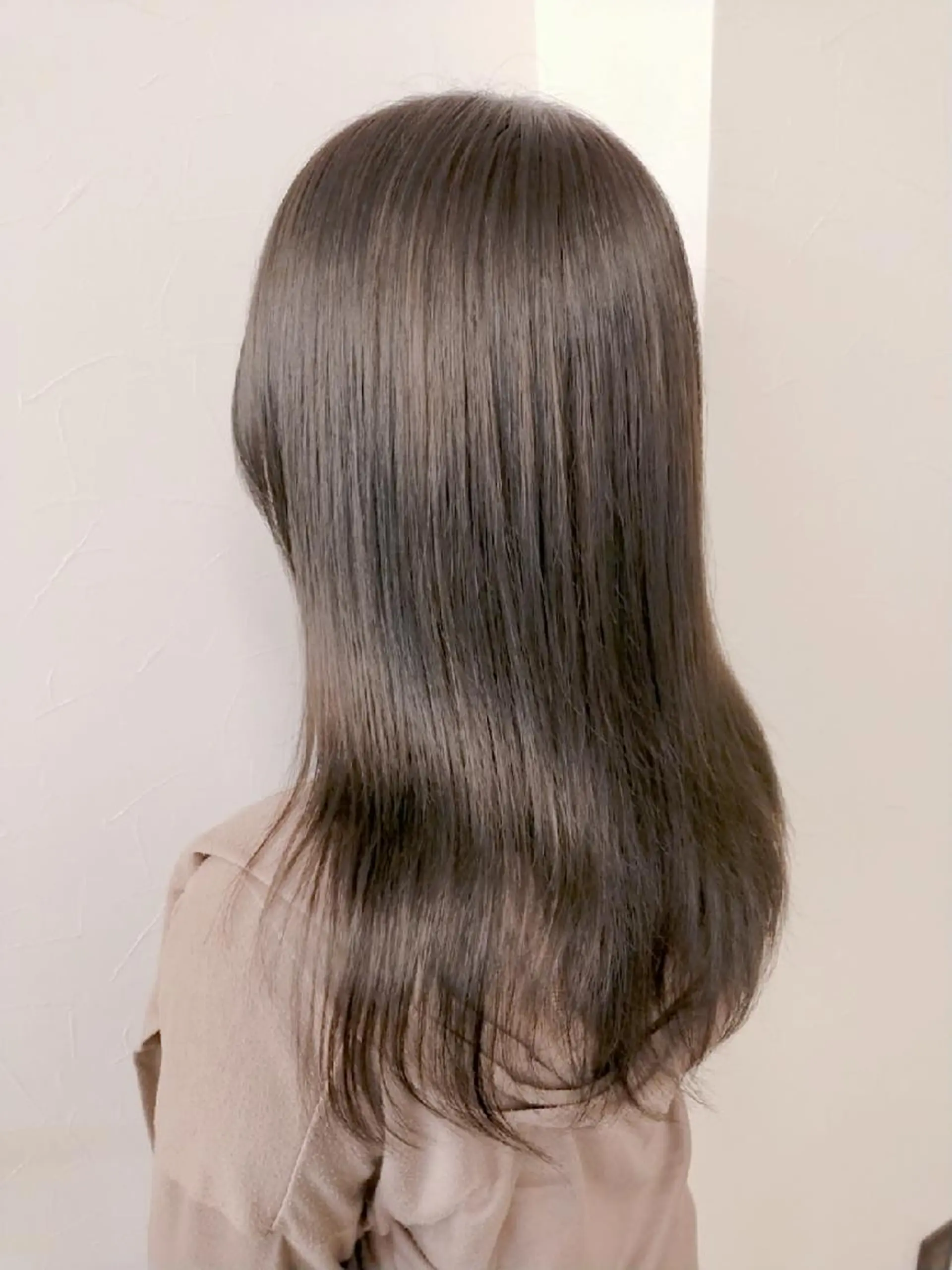 ロング カラー アディクシーカラー アクアカラー アッシュ バレイヤージュ ブリーチ ヘアカラー デザインカラー髪質 改善Lilithのその他イメージ