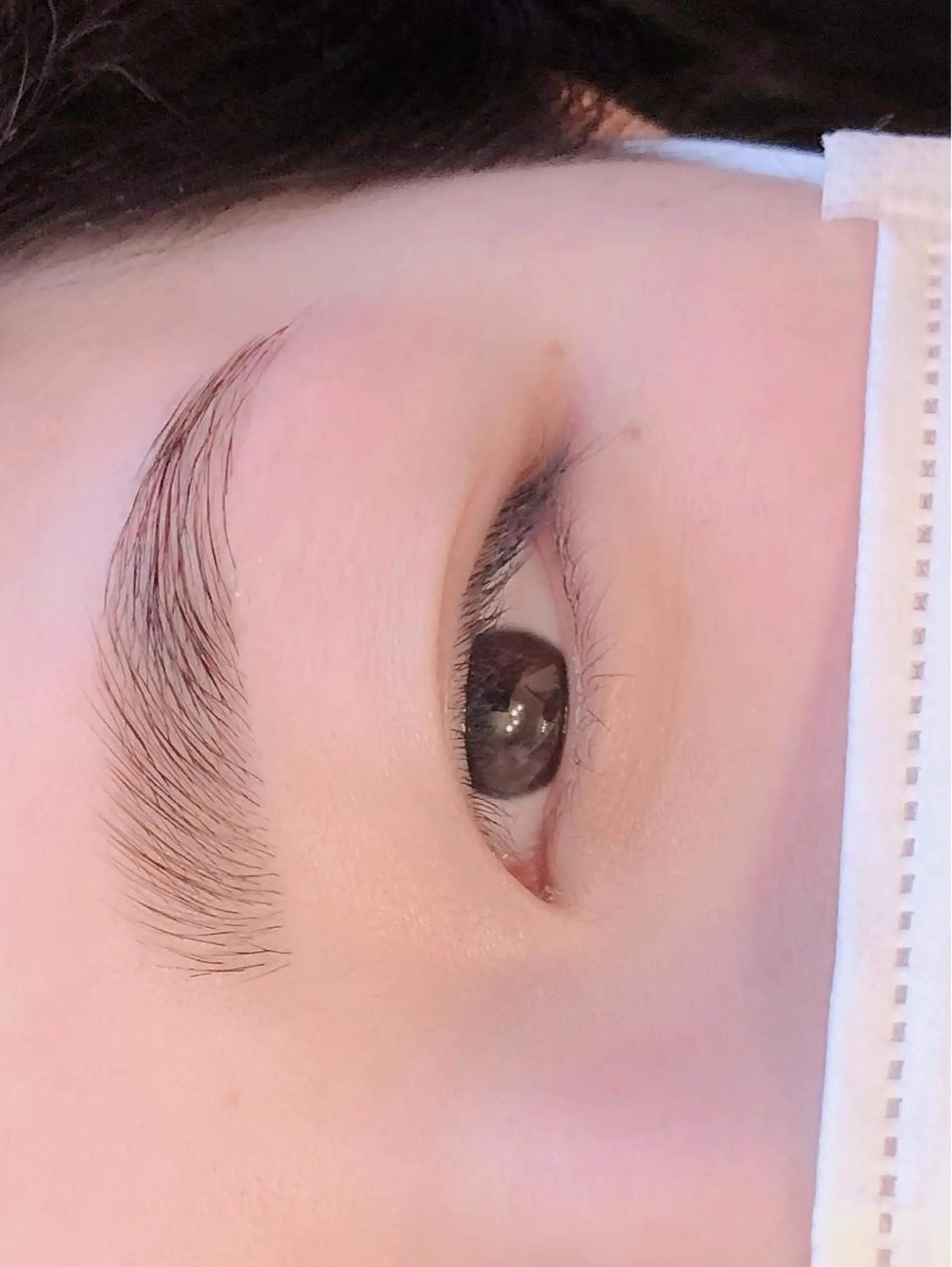 アイブロウ ハリウッドブロウリフト eyelash/eyebrow　salon Fika所属・水軒 朋美のマツエク・マツパデザイン