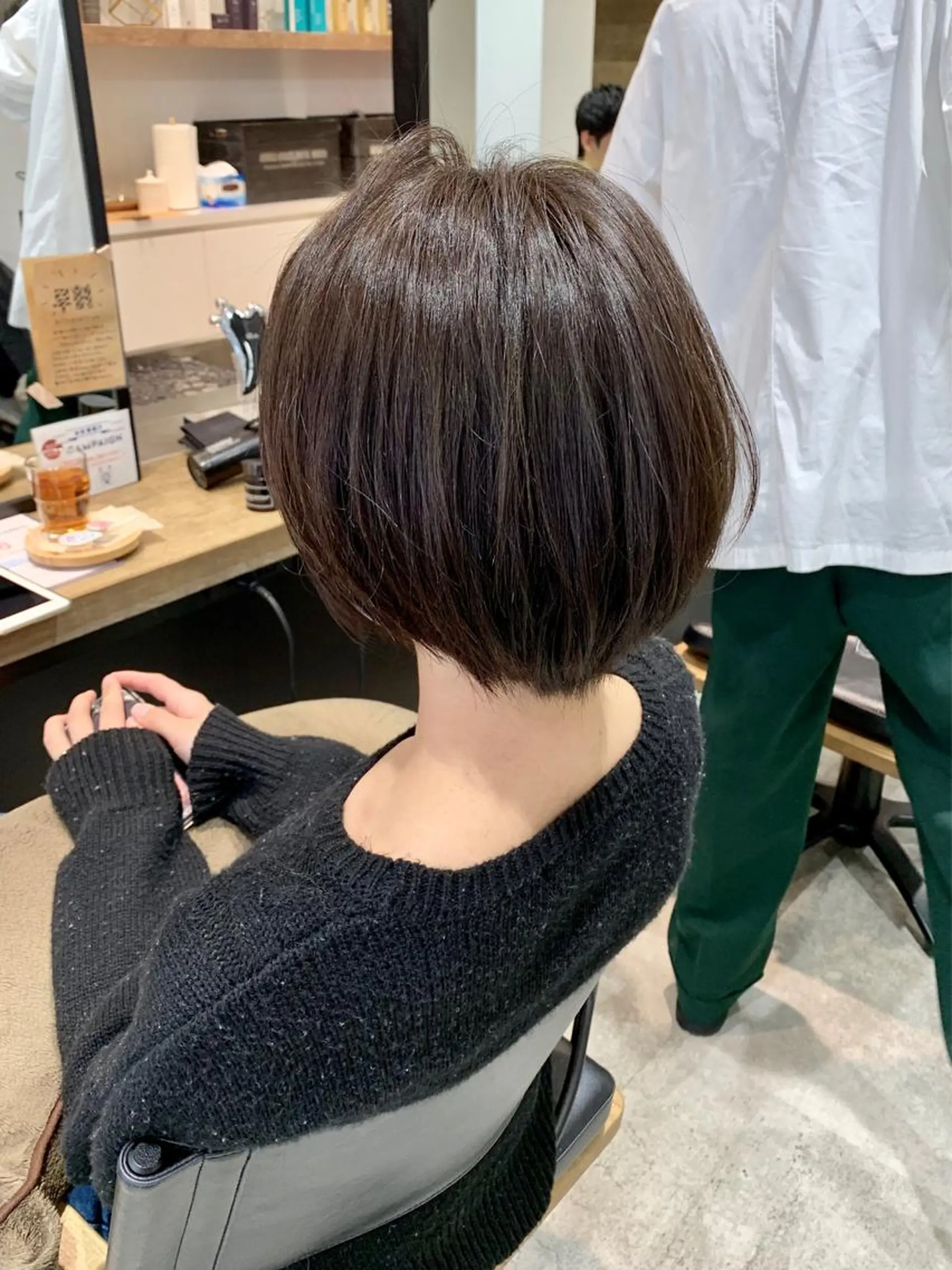 ショート カラー ヘアアレンジ ブルーカラー ブルージュ ハイライトカラー ハイライト ショートヘア カット ヘアカラー トリートメント SALOWIN川崎所属・似合わせレイヤー/ 美髪縮毛矯正/ミナエのヘアスタイル