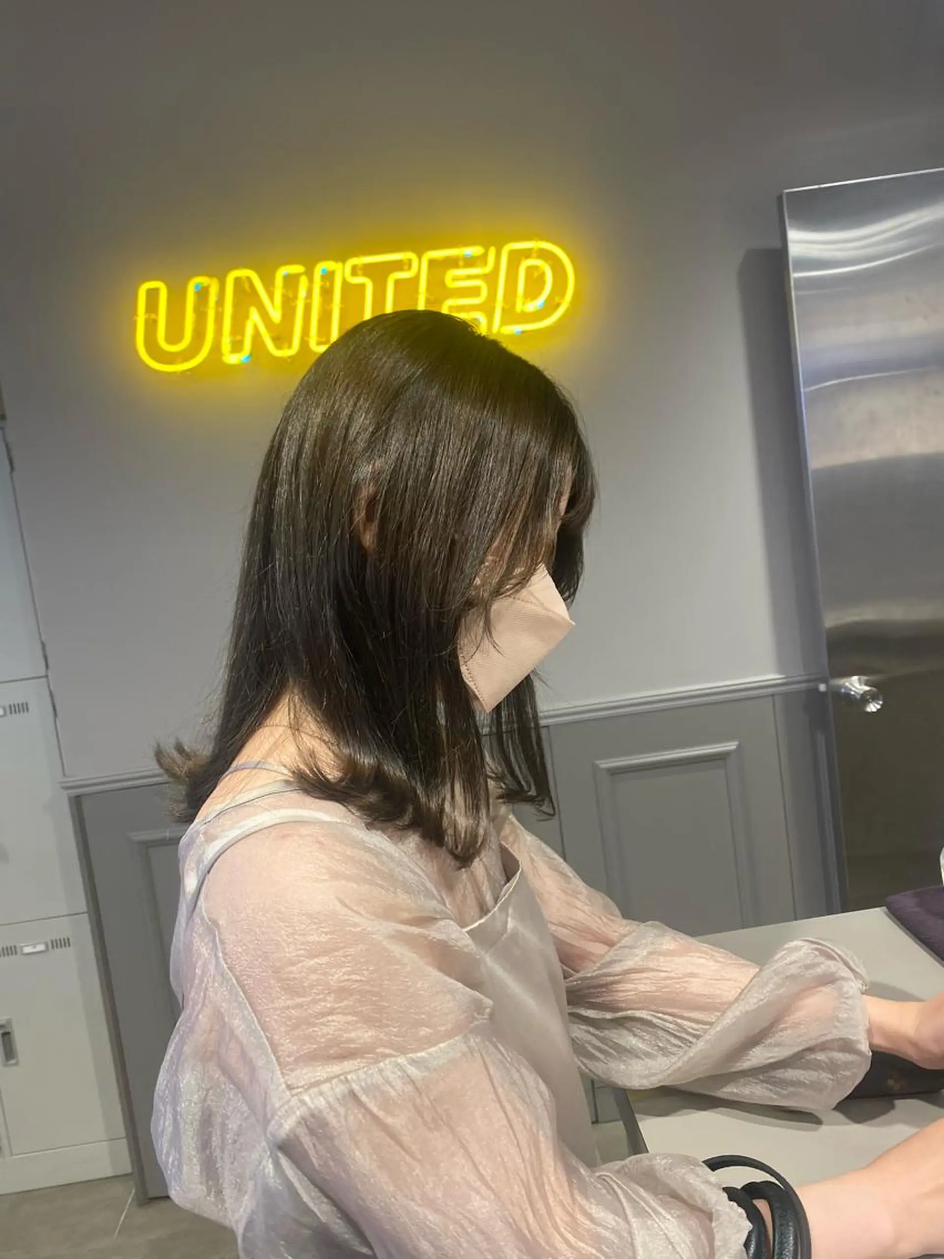 セミロング カラー カット ヘアカラー トリートメント ヘッドスパ 韓国/トレンド レイヤー【101】のヘアスタイル