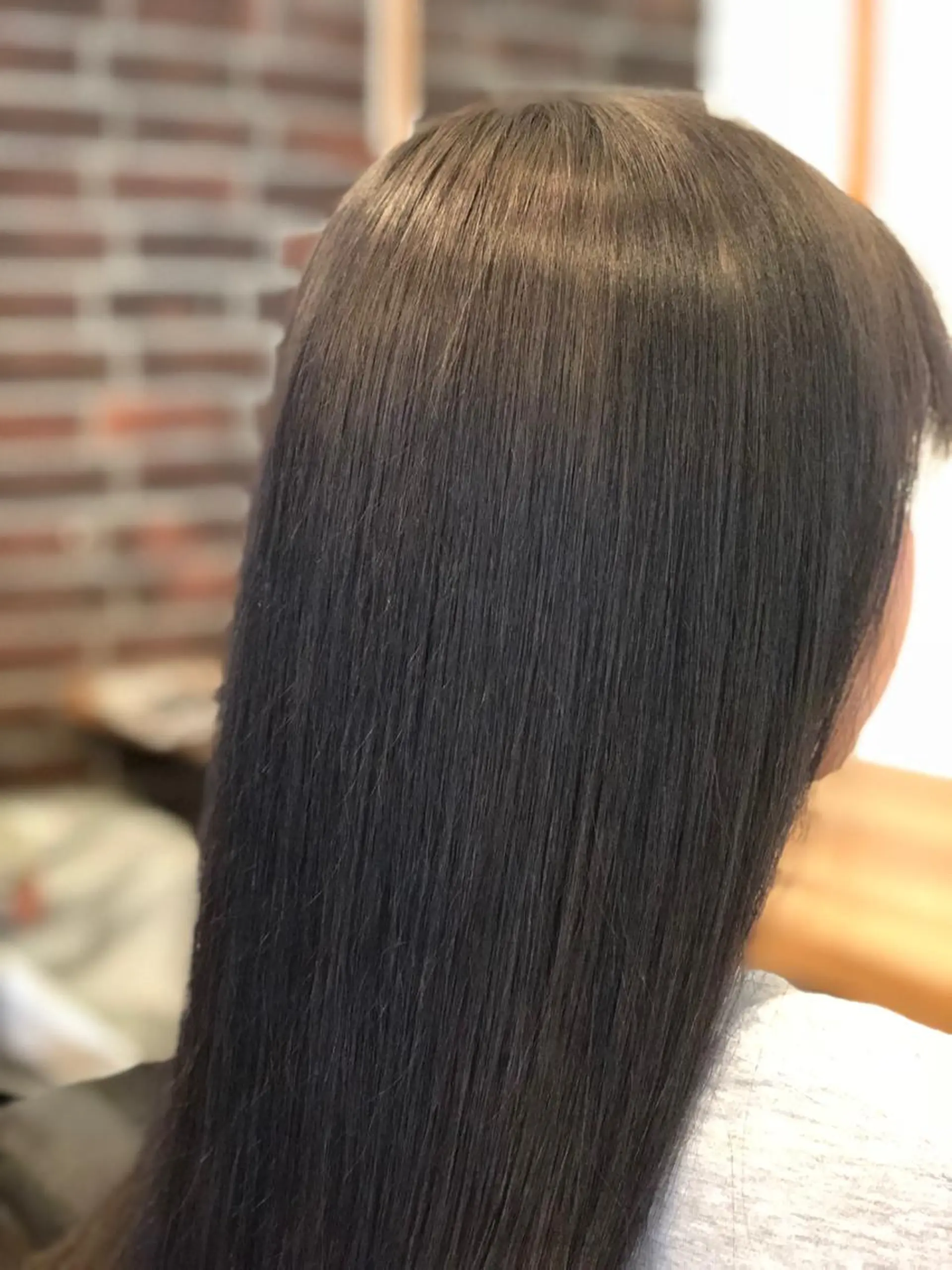 ロング カラー ブリーチ ケアブリーチ オレンジ 美髪矯正 🌈髪質改善 山下のヘアスタイル