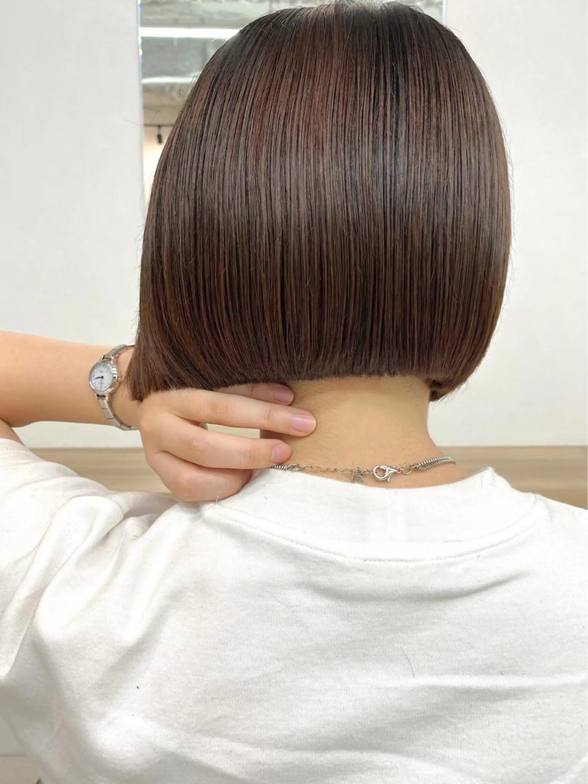 ショート lar 立川南口所属・砂岡 里奈のヘアスタイル