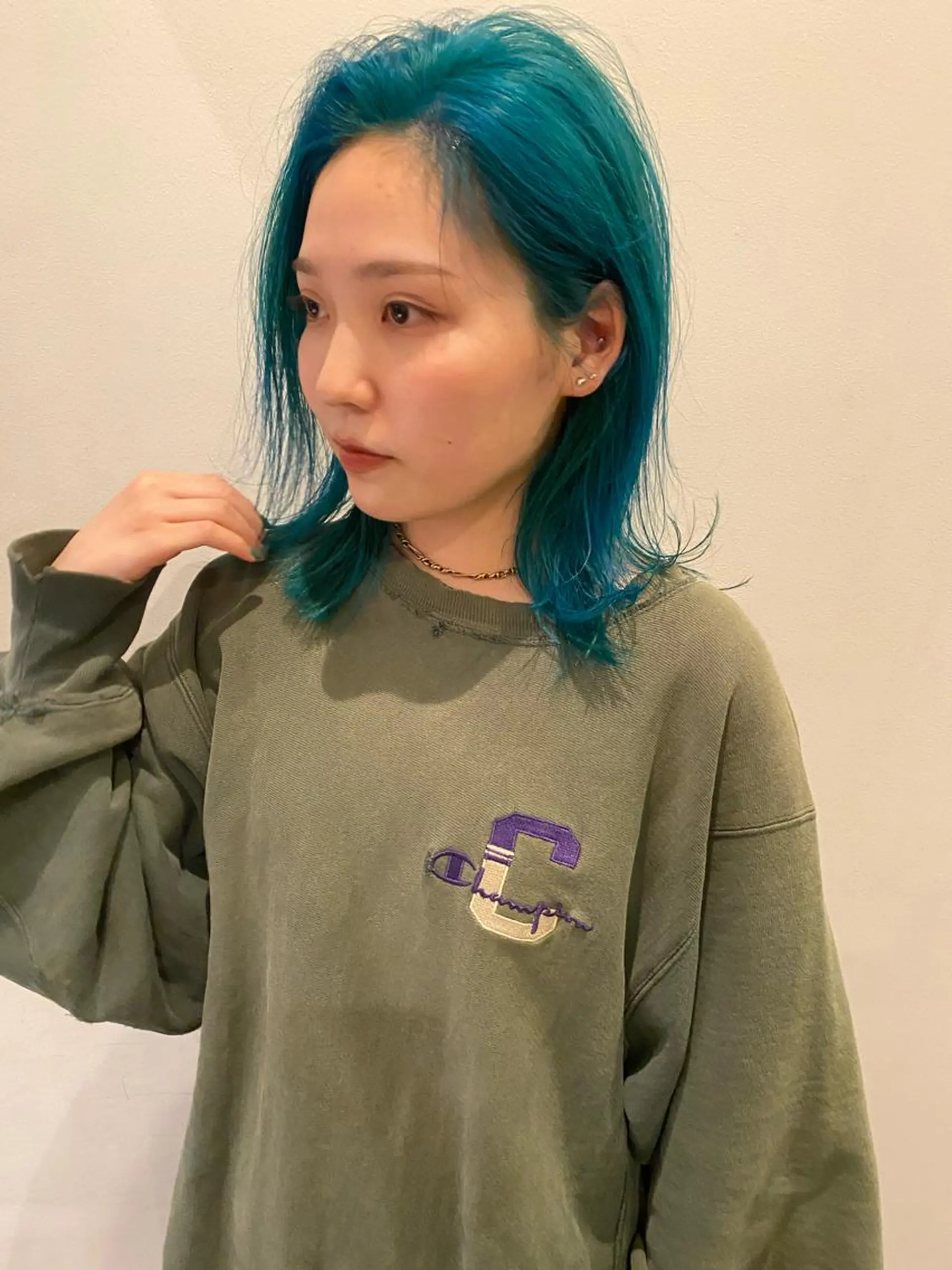 セミロング deco所属・無料カットモデル 丸川英心のヘアスタイル