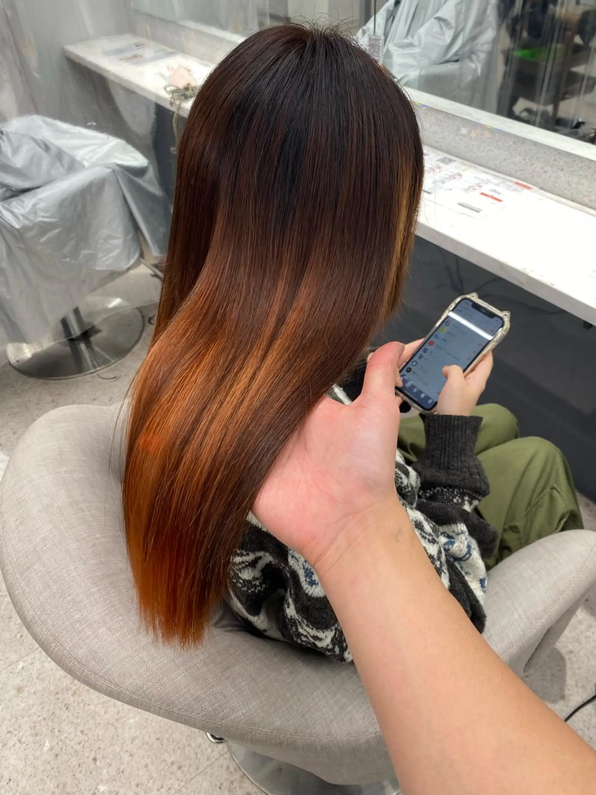 ロング 京都レイヤーカット/ 縮毛矯正/羽柴りくのヘアスタイル