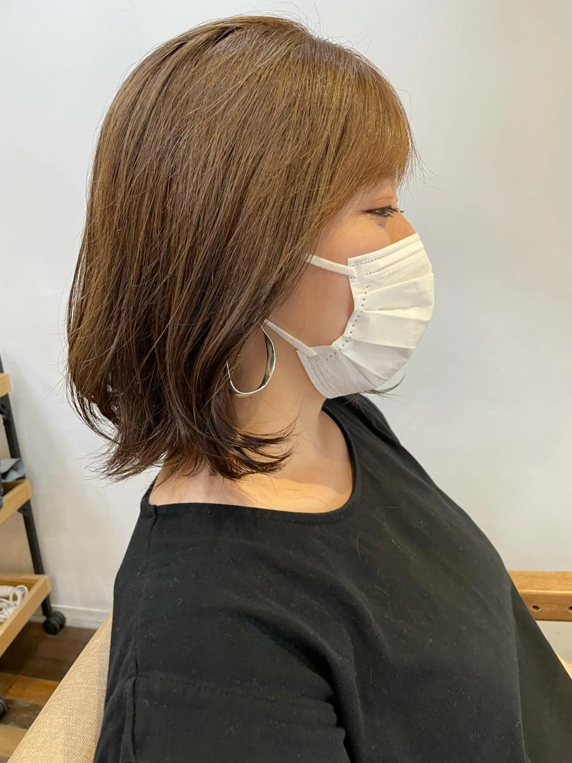 ミディアム カラー あずまぐち めぐみのヘアスタイル