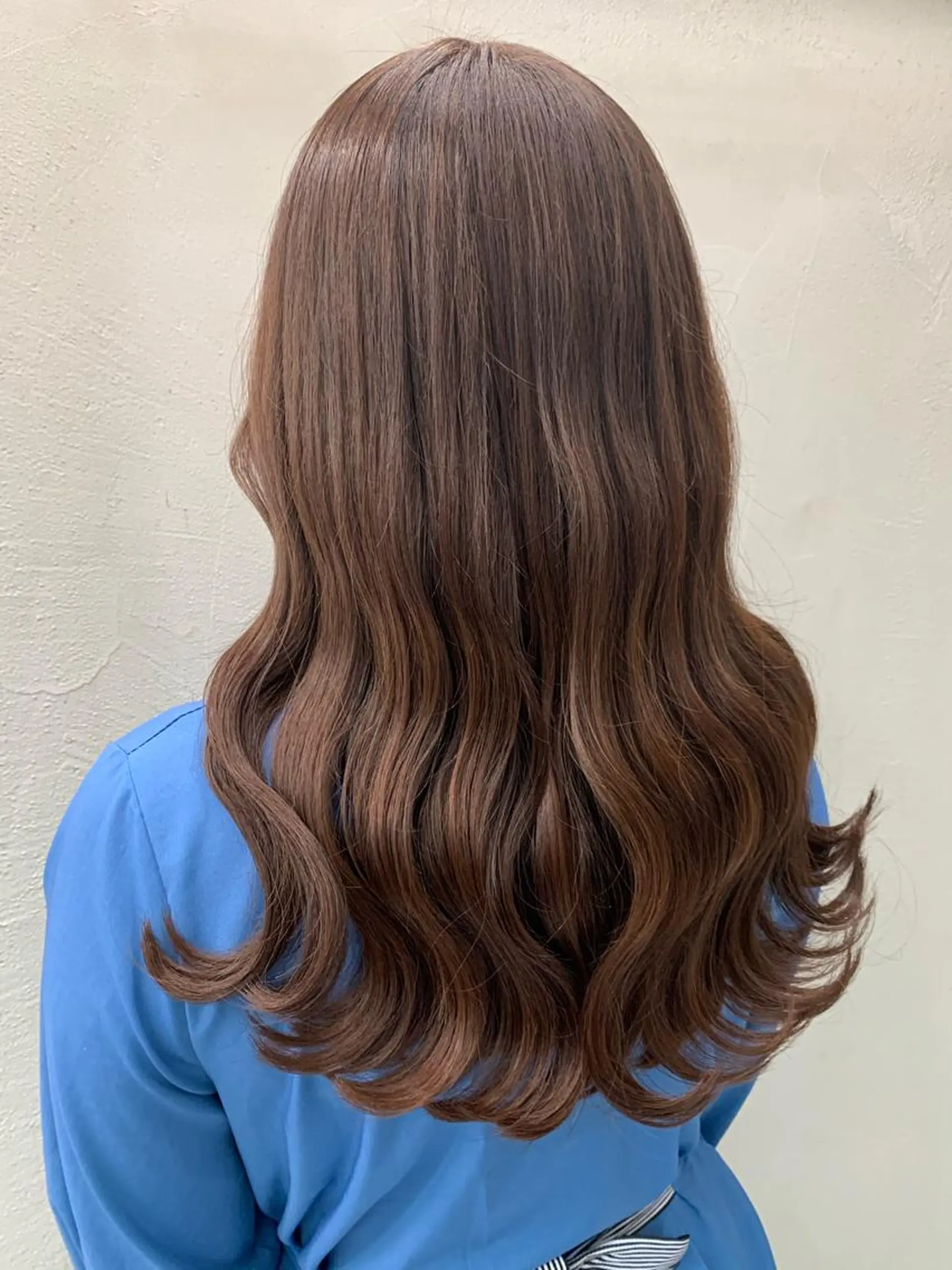 ミディアム カラー ヘアアレンジ RYOSUKE ハイトーンのヘアスタイル