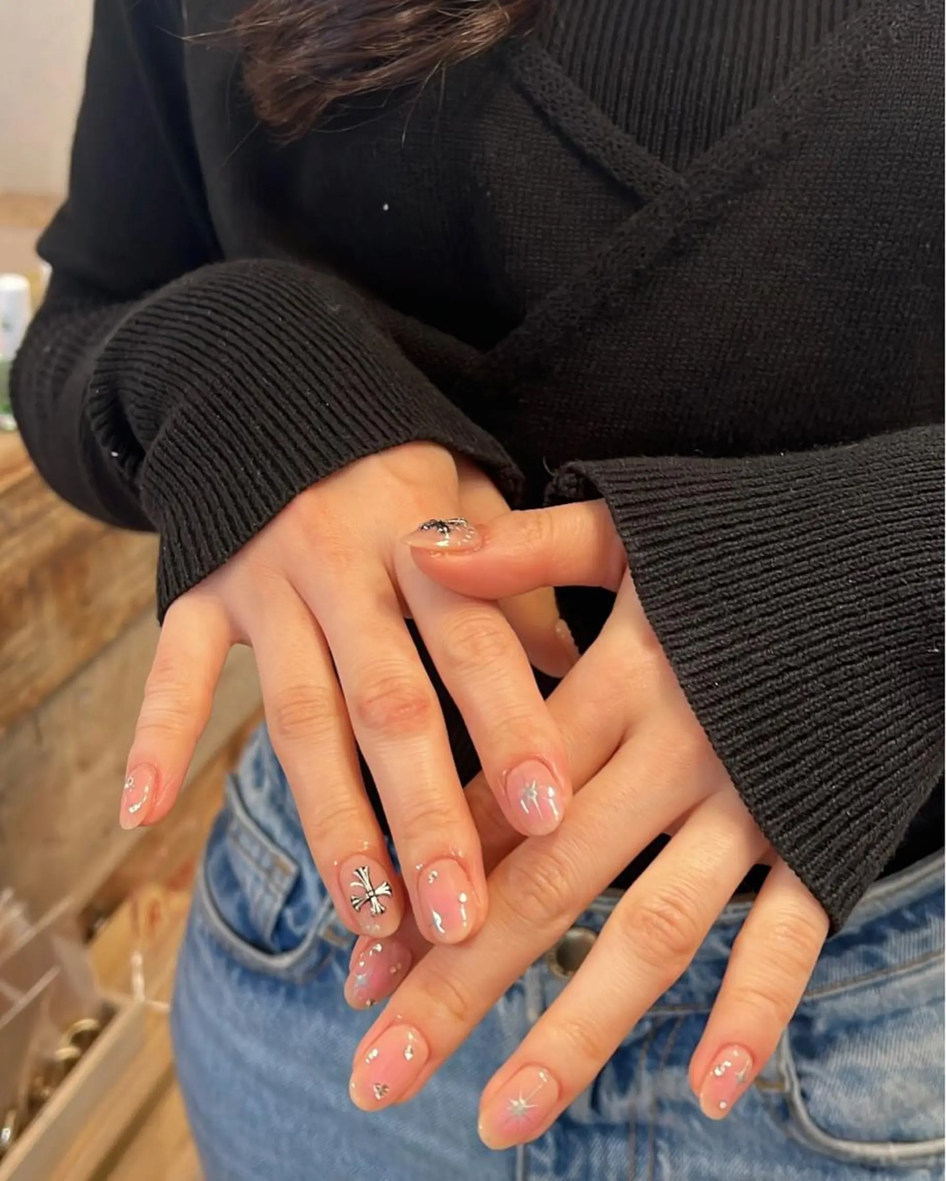 ネイル ハンドネイル フットネイル ハンドケア Nes.Nail所属・Miyagi Asamiのネイルデザイン