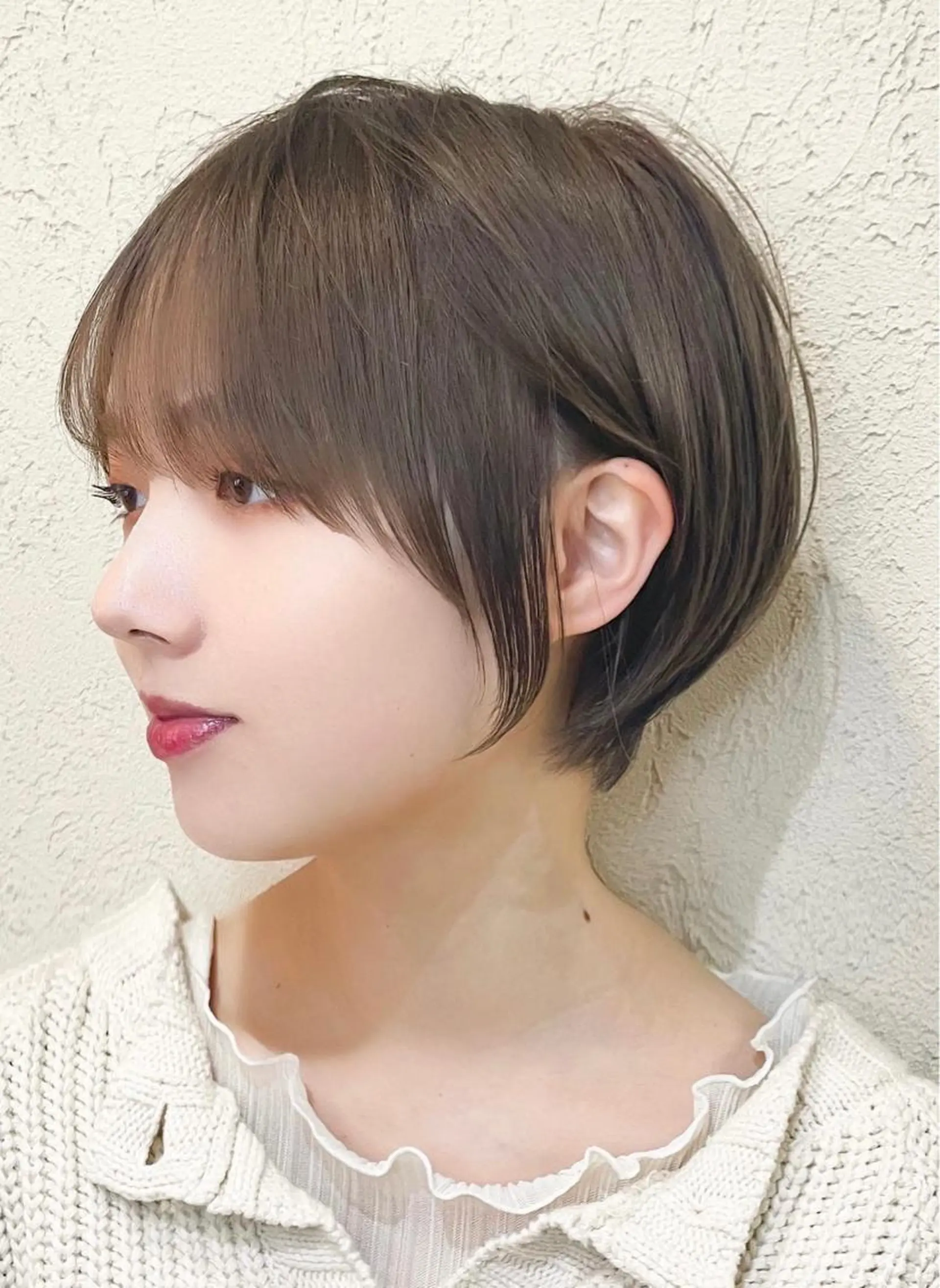 ショート ショートヘア くすみカラー、大場猛のヘアスタイル