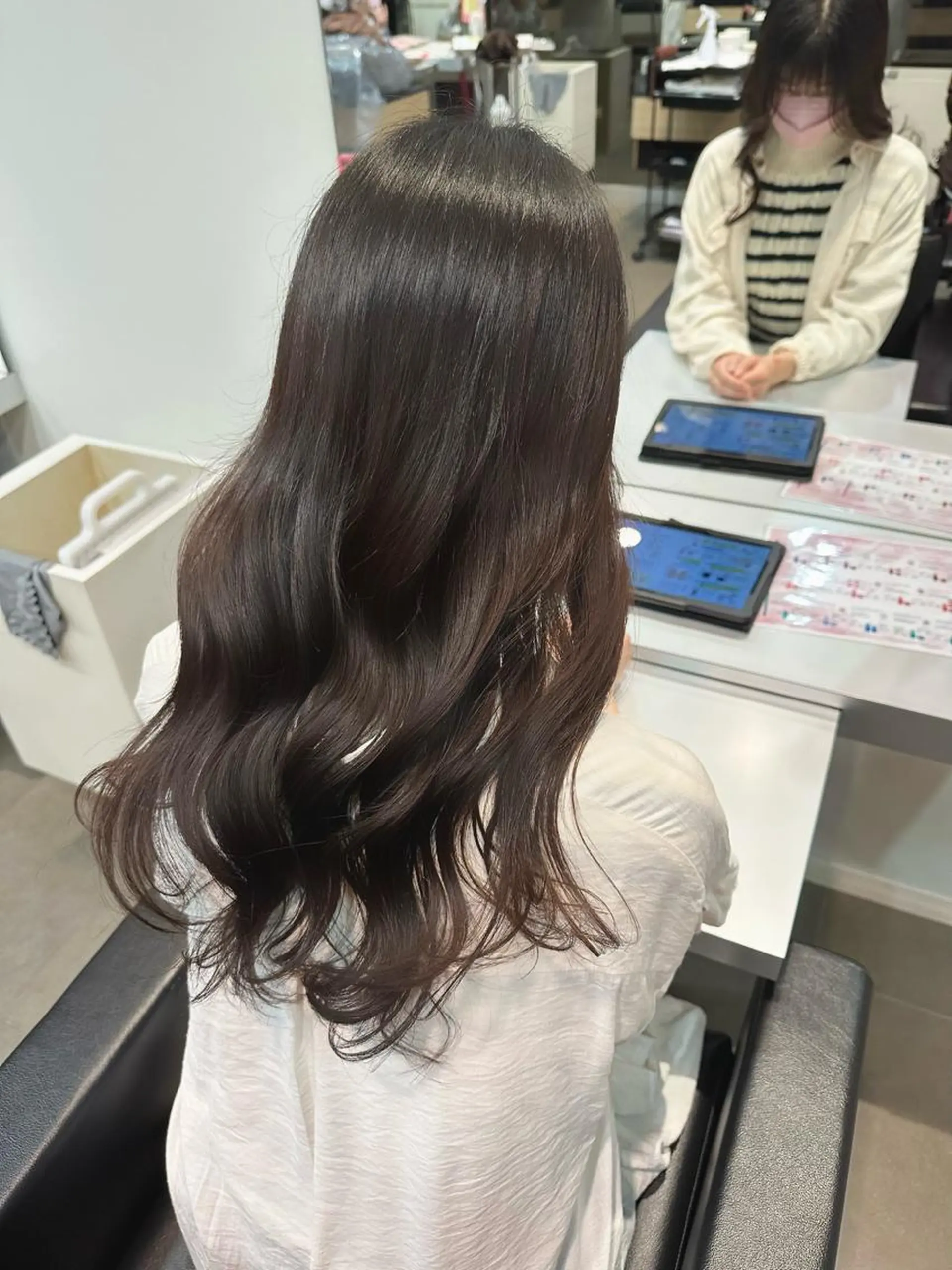 ロング カラー ショートボブ アッシュ アッシュブラウン ベージュカラー ブリーチ カット ヘアカラー 店長/髪質改善/ ナチュラル/松若 優のヘアスタイル