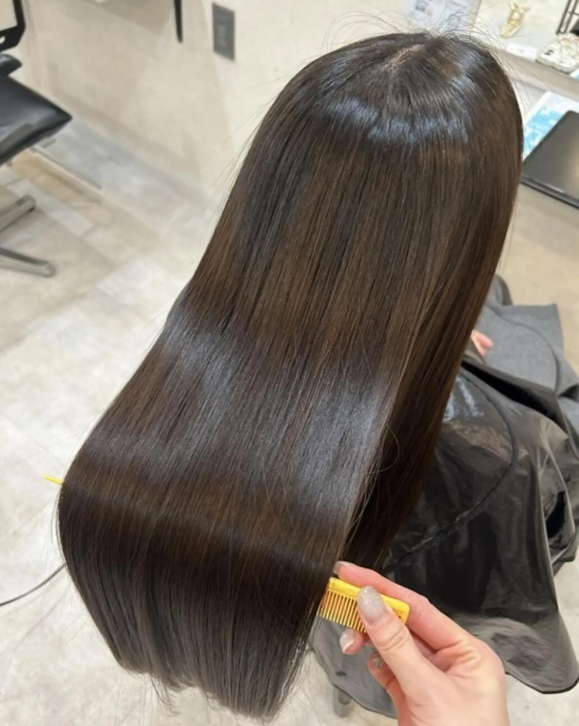 ロング パーマ レイヤーカット 西宮北口/みなみのヘアスタイル