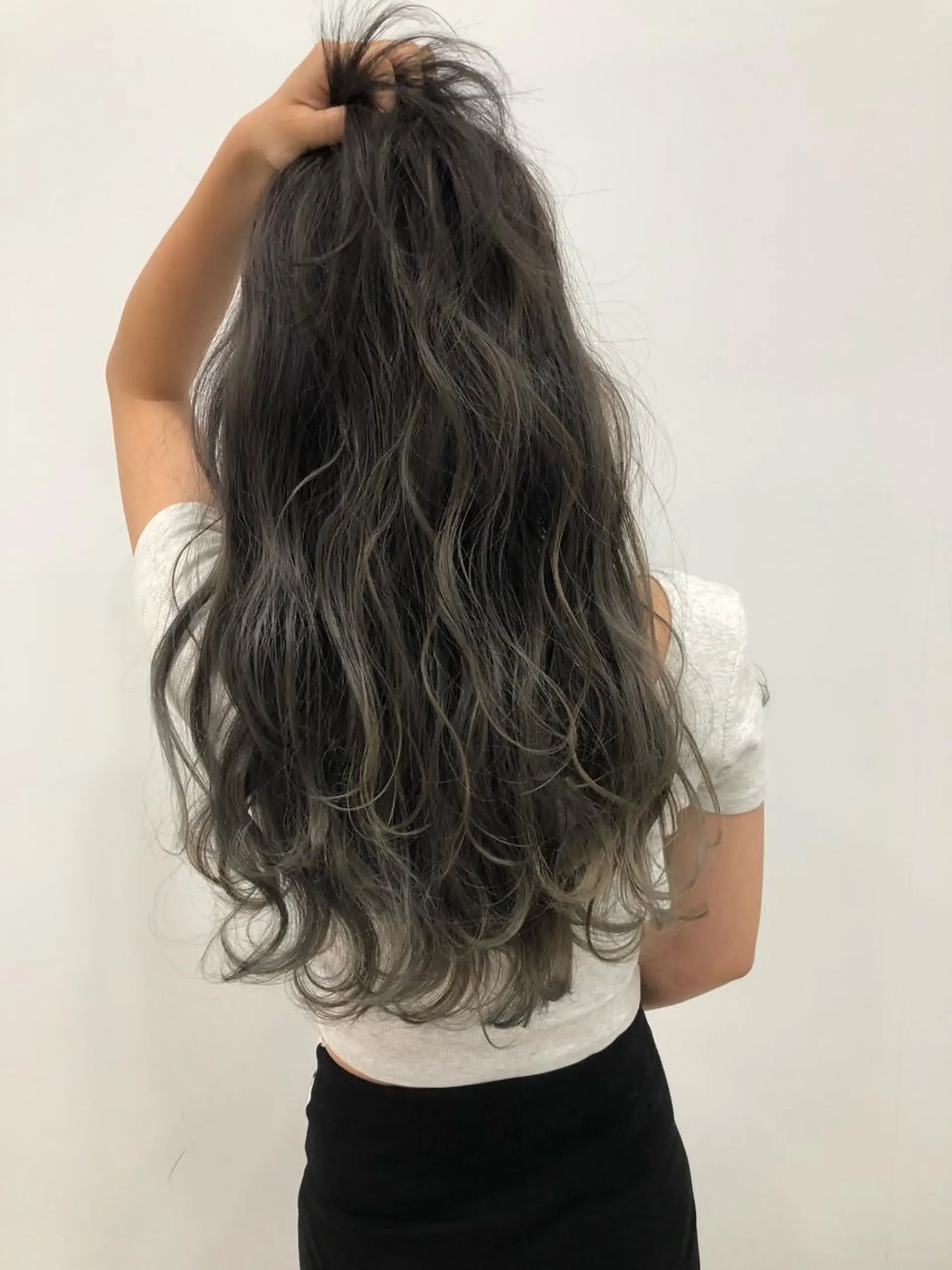 ロング Rubik's江坂 ルービックえさかのヘアスタイル