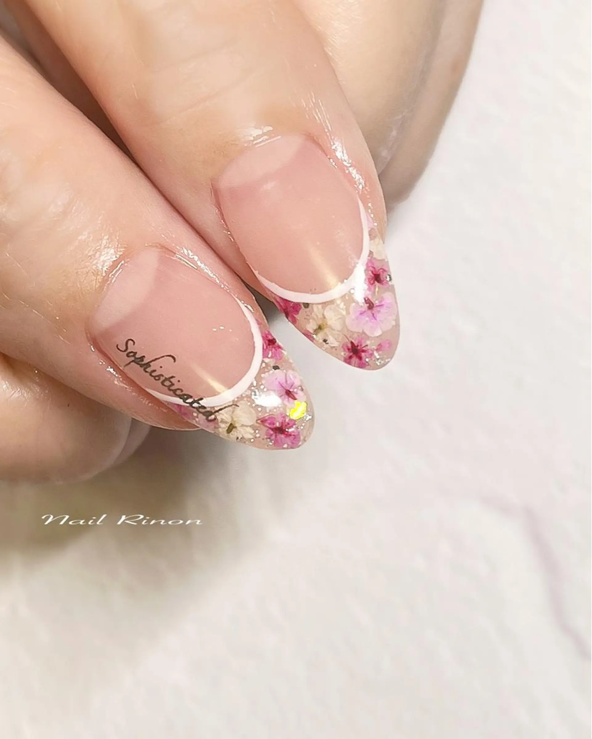 ネイル フレンチネイル Nail Rinonのネイルデザイン