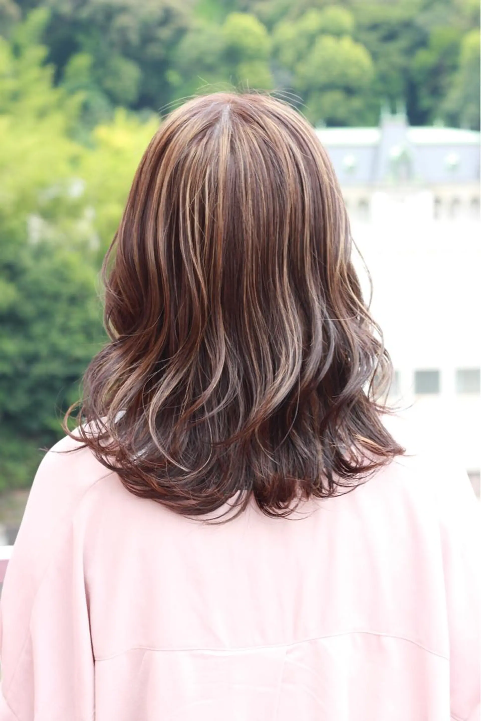 セミロング カラー ベージュカラー ハイライトカラー ハイライト ヘアカラー Viage （ビアージュ）のヘアスタイル