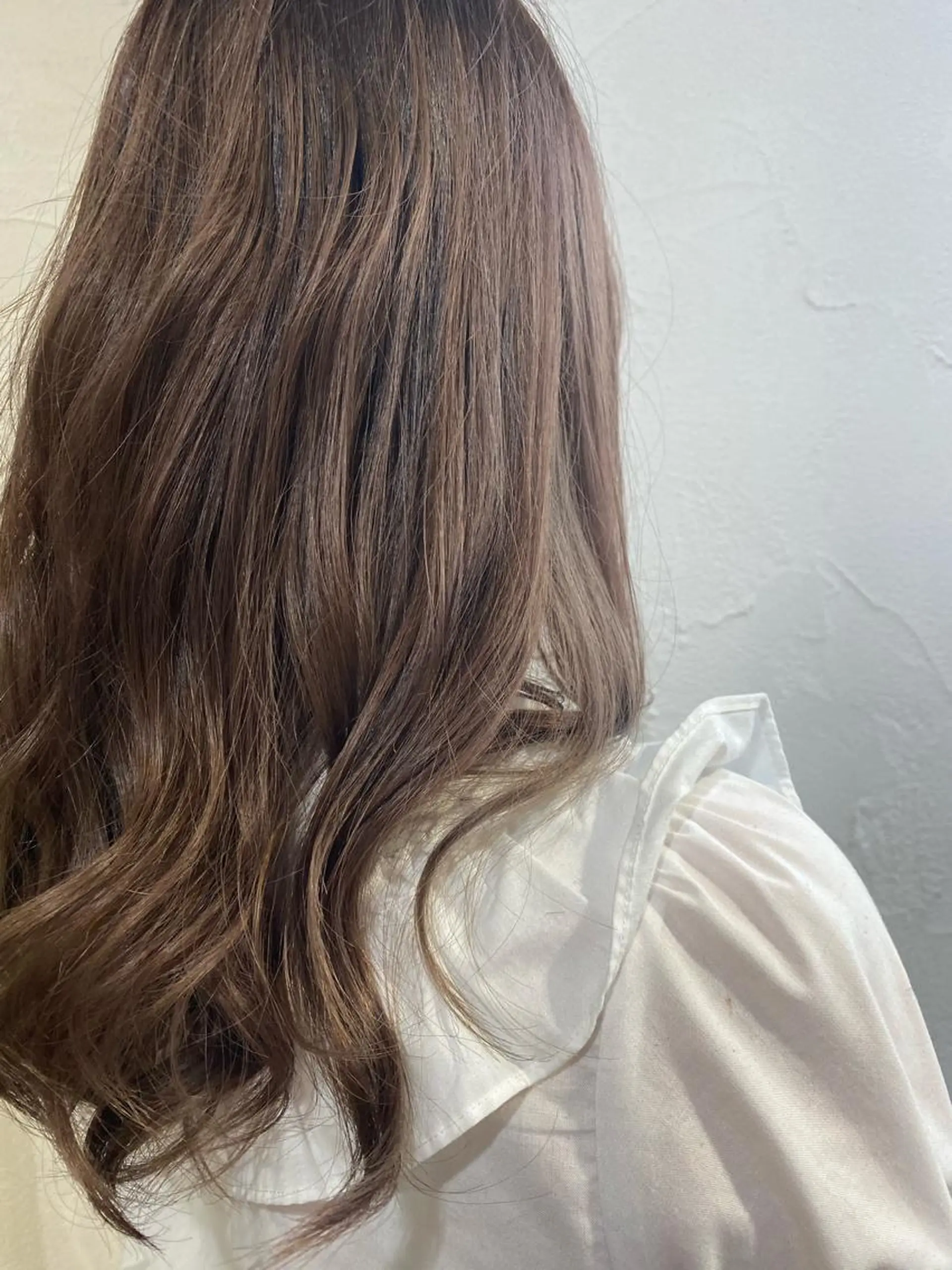 ロング カラー La  SHE's 天王寺店所属・マルヤマ リナのマツエク・マツパデザイン