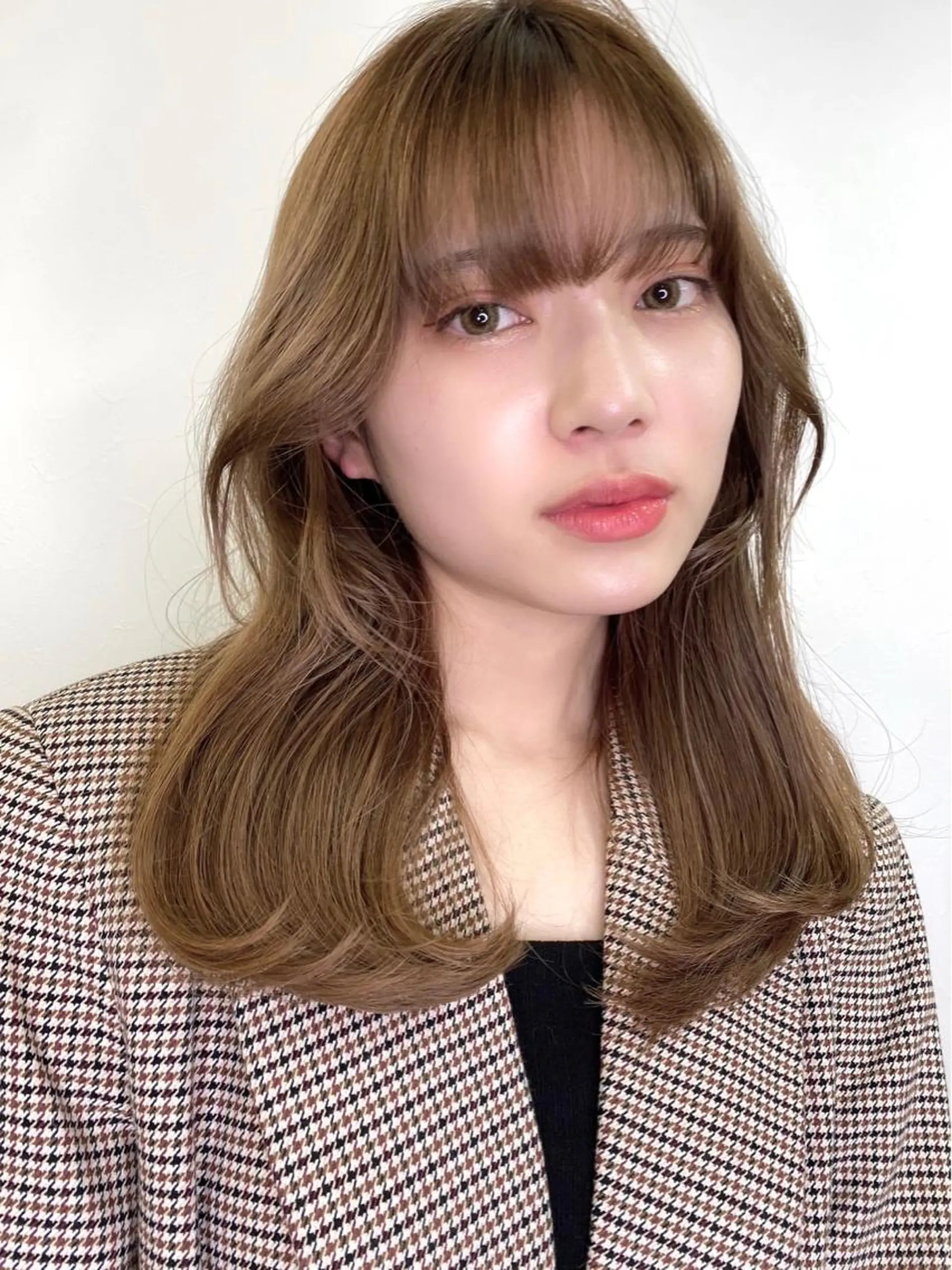 セミロング レイヤー/顔周り 田山　穂波のヘアスタイル