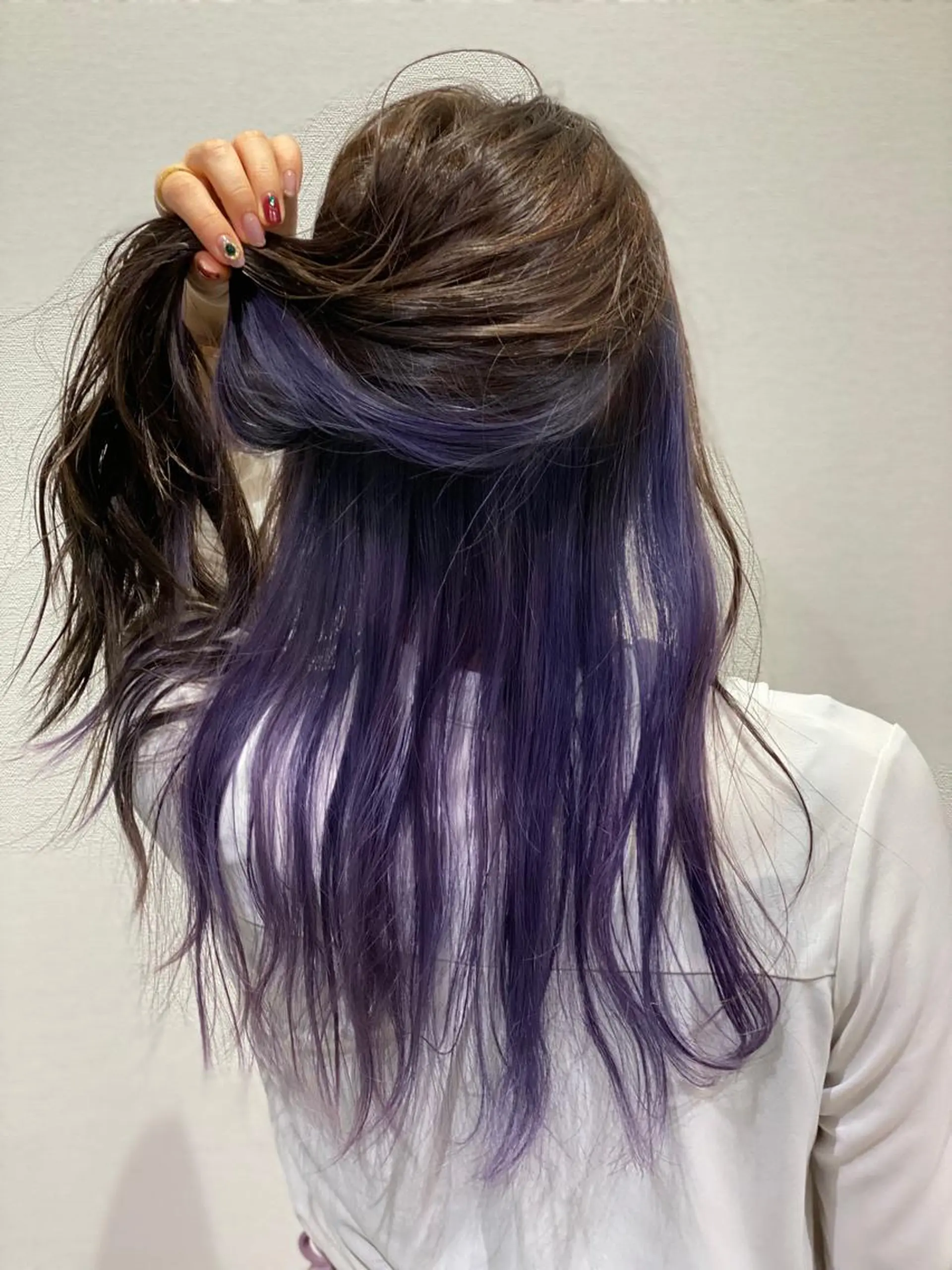 ロング カラー ダークグレー ダークグレージュ グレージュ パープルカラー 💎大人ハイライト 💎上杉一也💎のヘアスタイル