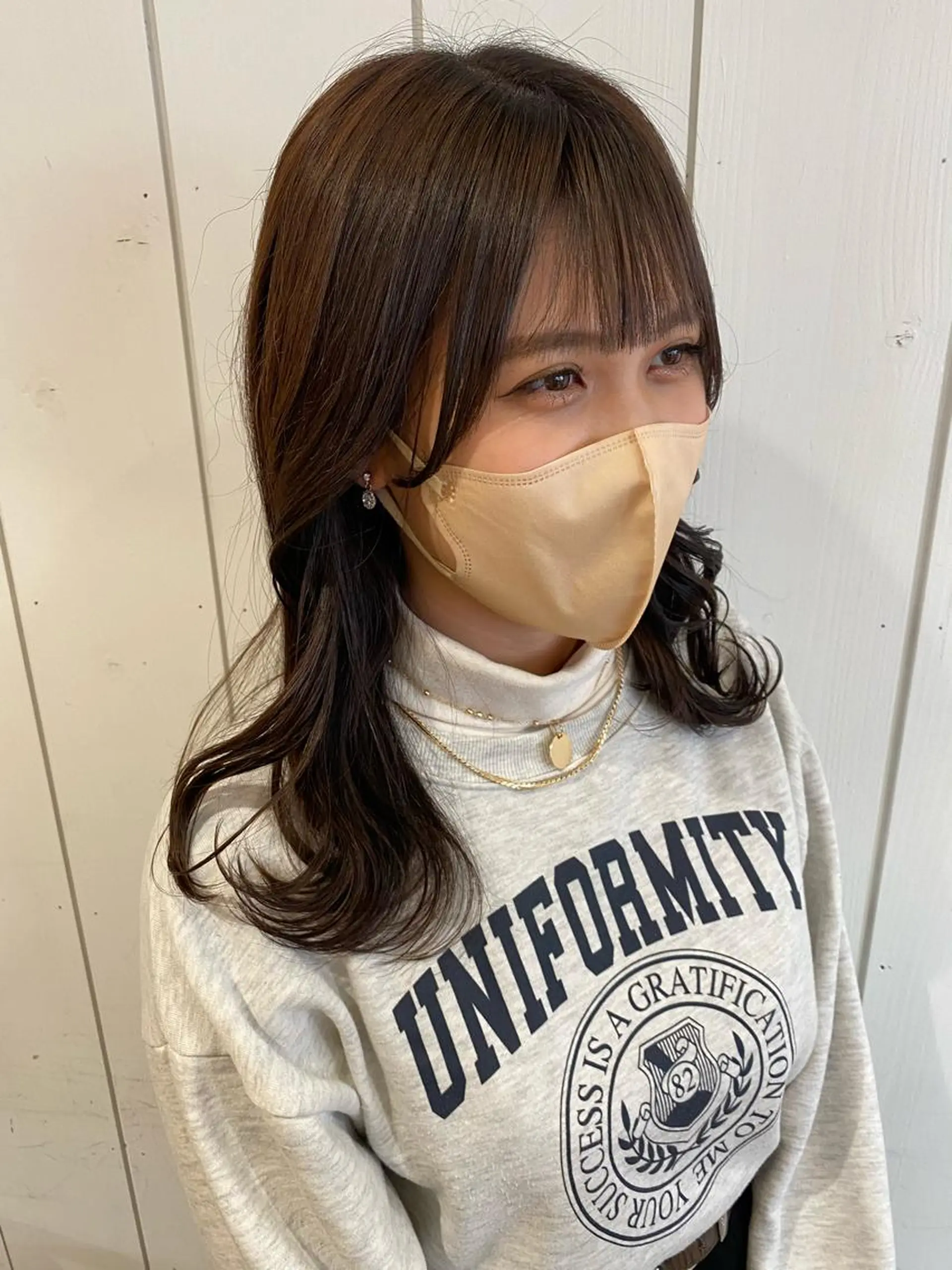 セミロング アッシュ 顔周りカット カット ヘアカラー トリートメント 🫧顔周りカット 🫧樫村優香のヘアスタイル