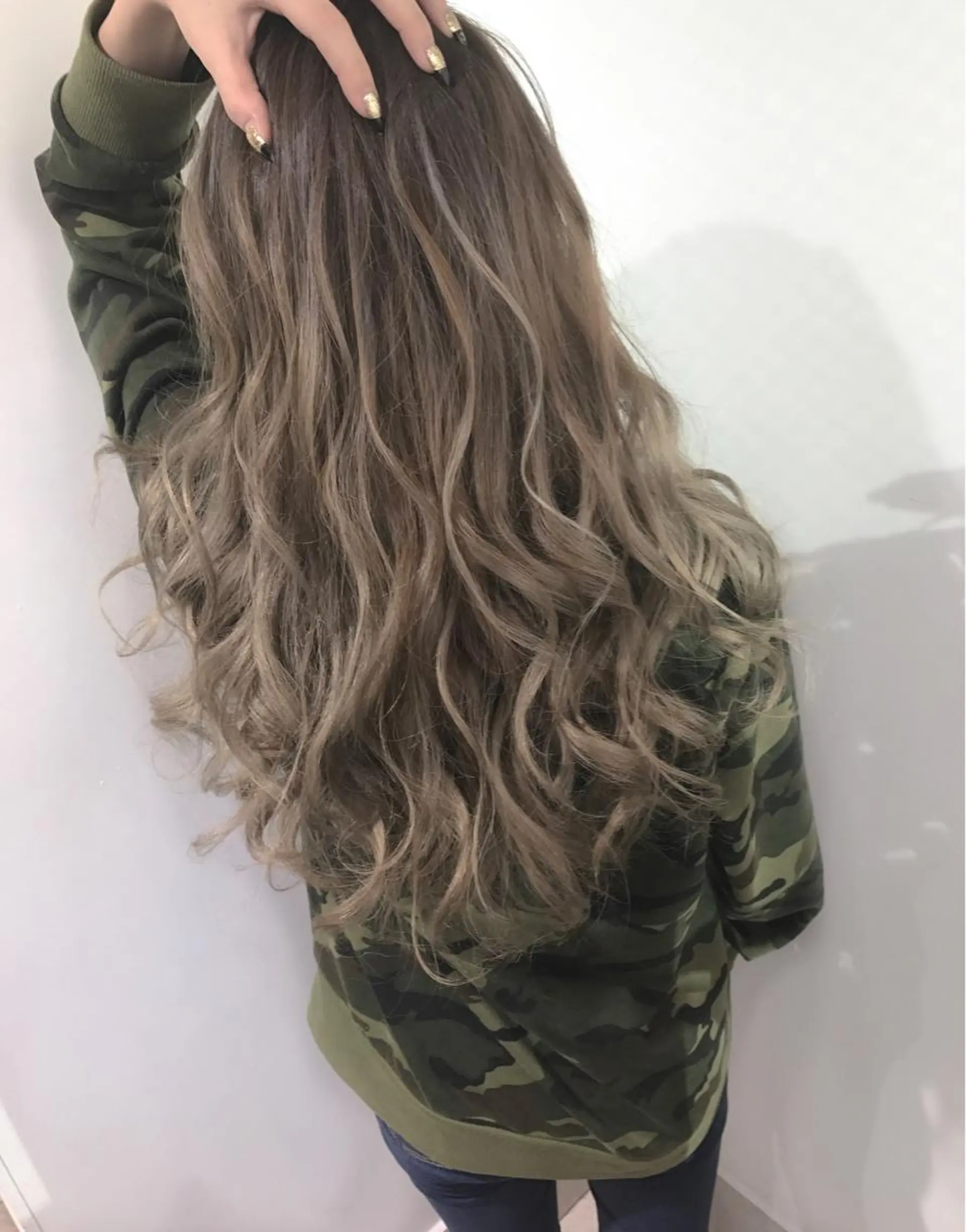 セミロング ハイライト hairstudio NOAのヘアスタイル