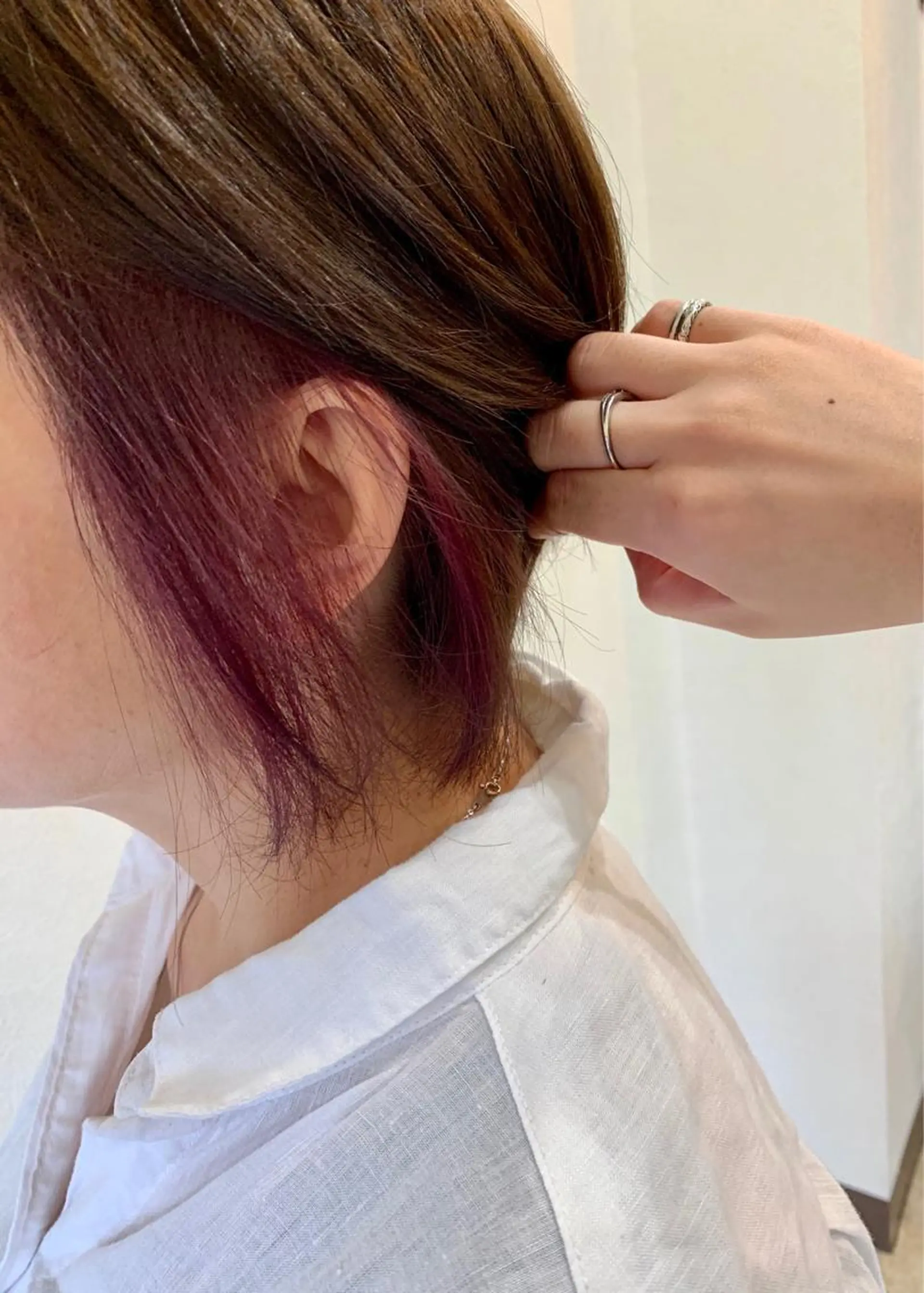 ショート カラー イヤリングカラー カット ヘアカラー トリートメント 加藤(旧姓 今竹) 遥花のヘアスタイル