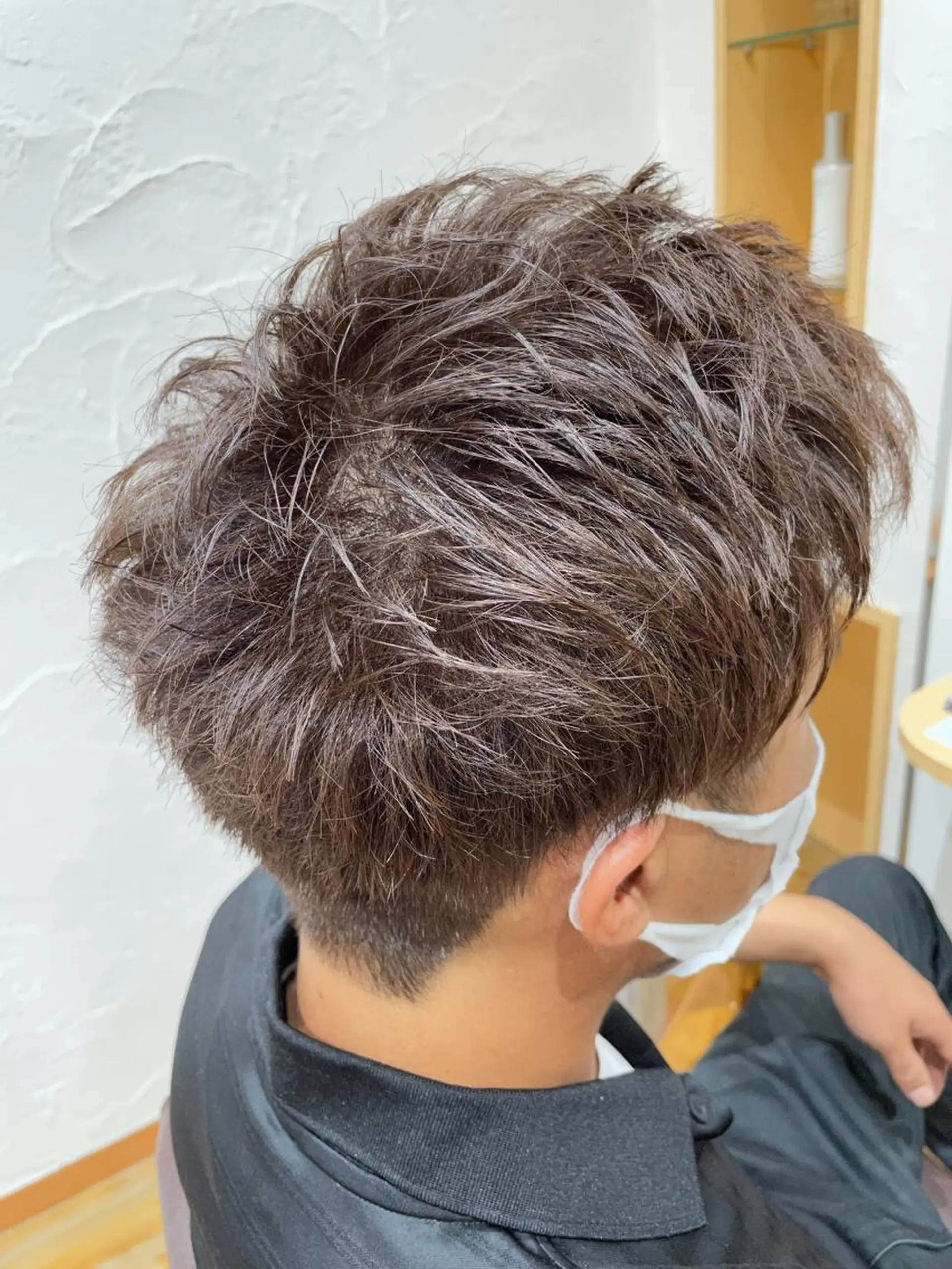 ショート カラー メンズ アップバング 刈り上げ FELICE of hair所属・FELICE of hair 田口千尋のヘアスタイル