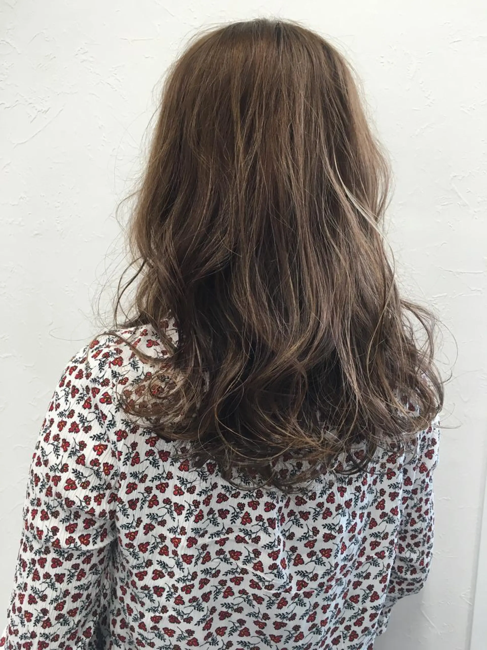 カラー ハイライトカラー ヘアカラー 2nd所属・🤍2nd🤍田所 美希のヘアスタイル