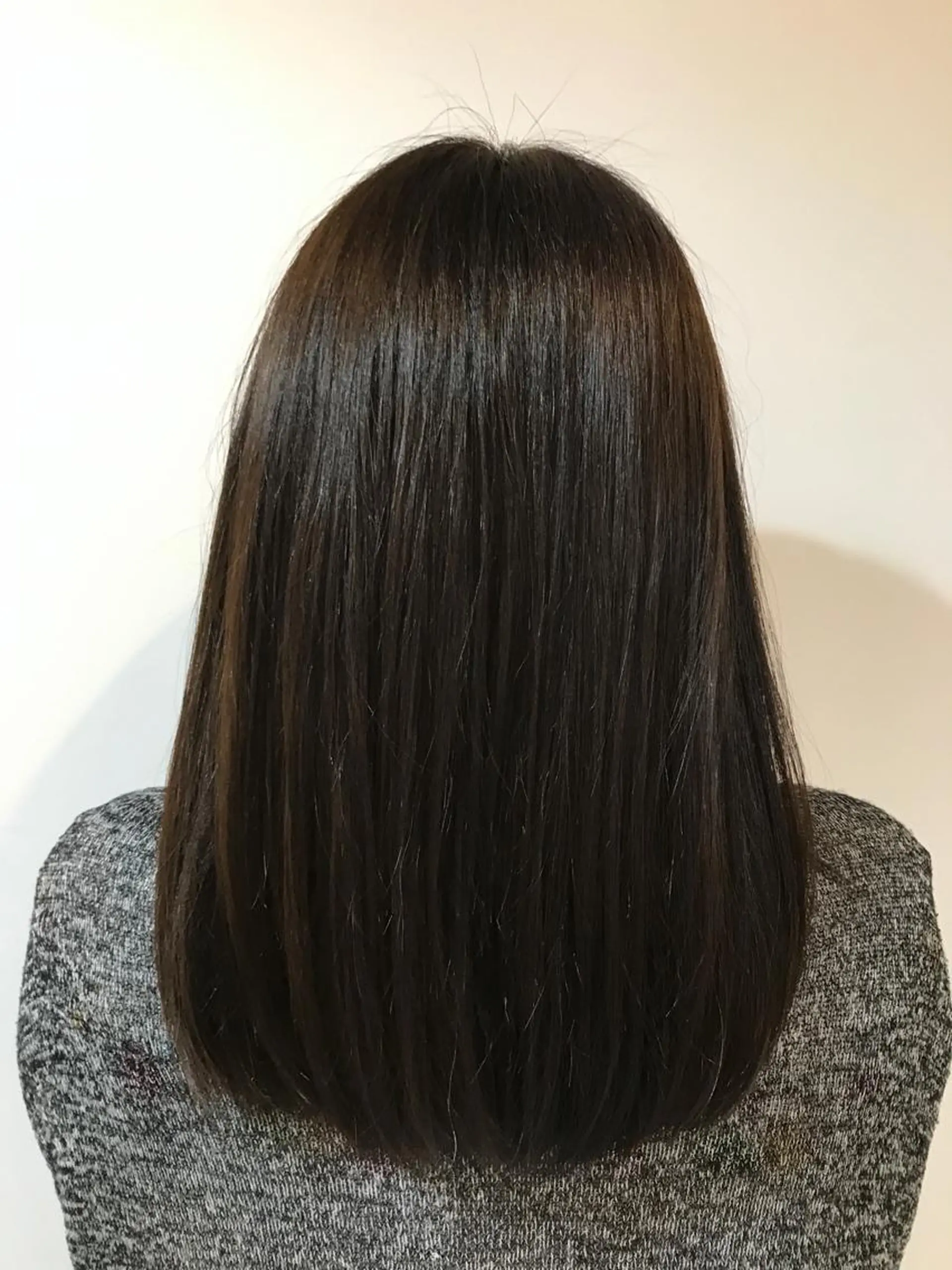 セミロング カラー アッシュ ViaLa Hair 🌈すずきたくむ✂︎のヘアスタイル