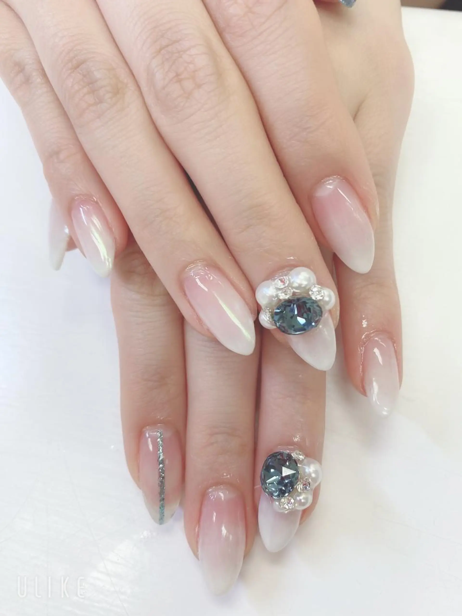 ミディアム ハンドネイル JNA認定講師🌸 RIEのネイルデザイン