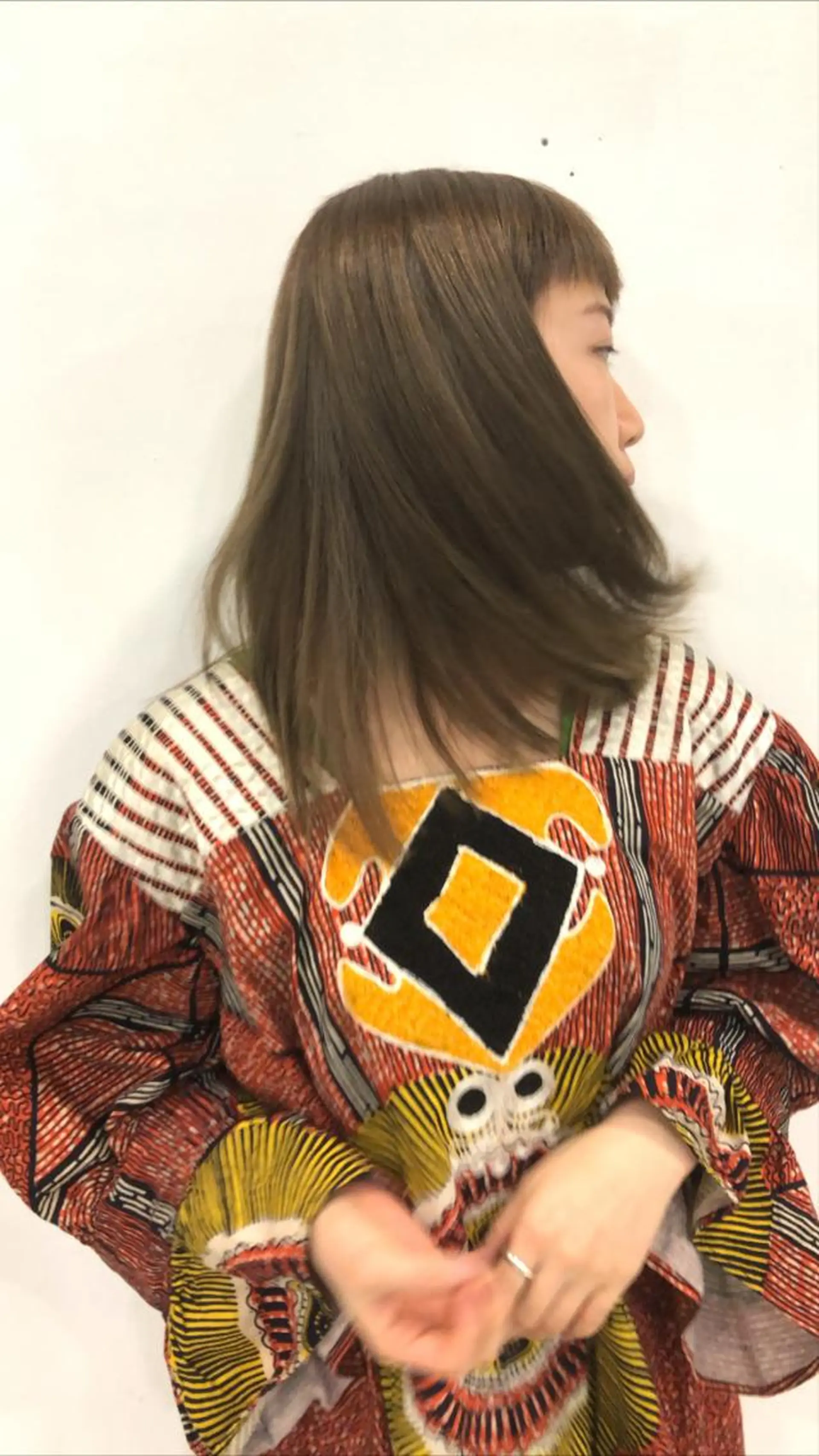 ロング カラー ベージュカラー オリーブベージュ 吉田一輝 外国人パーマのヘアスタイル