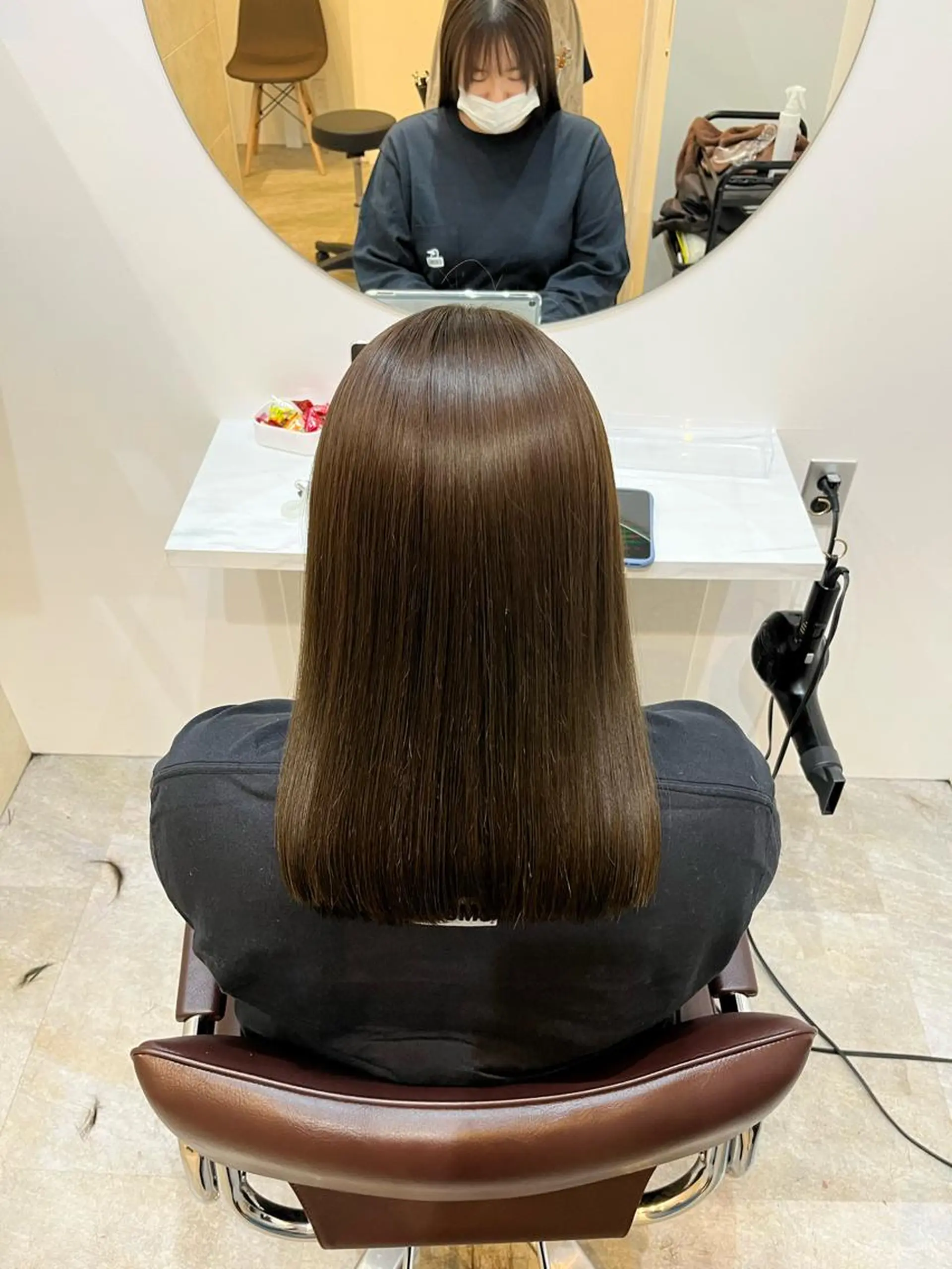 セミロング カラー 【髪質改善　艶髪】 布川　莉穂のヘアスタイル