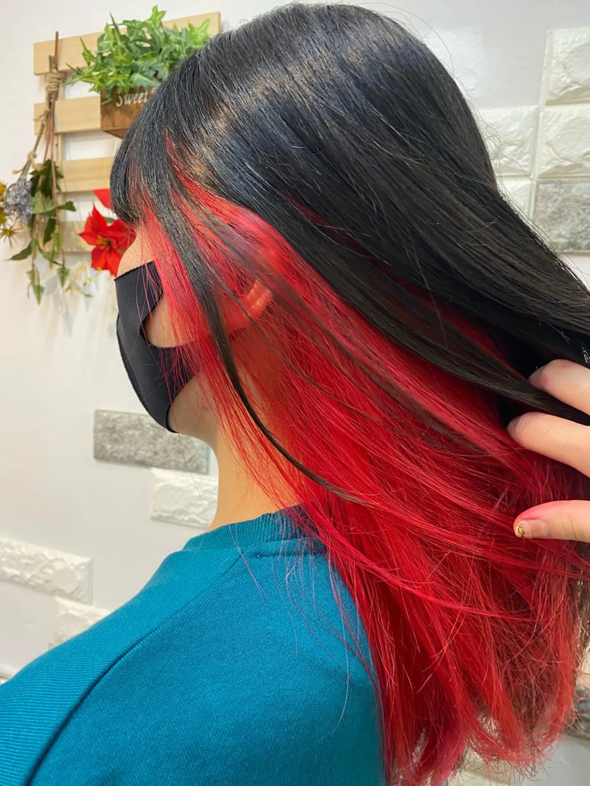 ロング カラー インナーカラー ピンクカラー ショートボブ✨️ 池田芽生のヘアスタイル