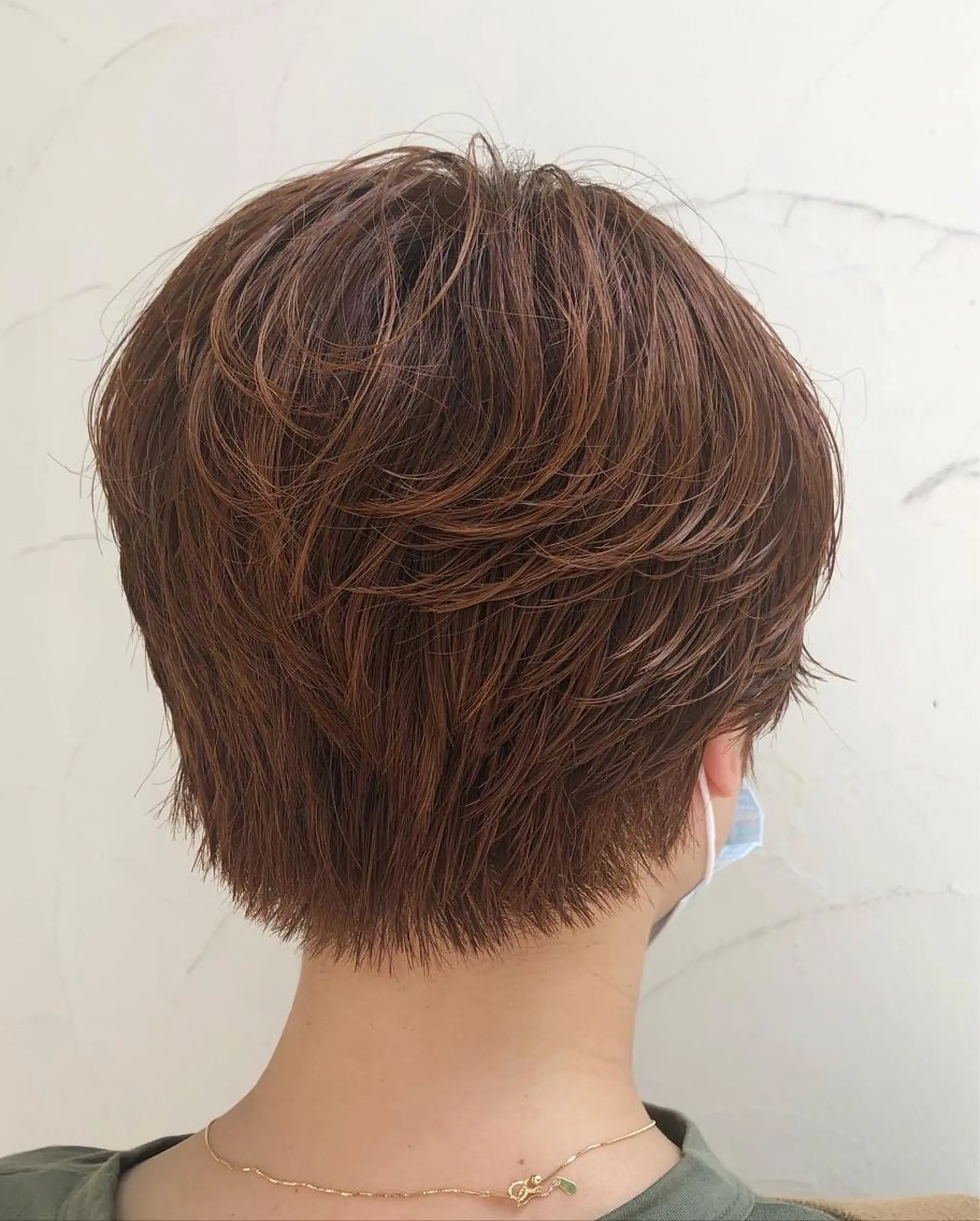 ショート カラー ベージュカラー ブリーチ ブリーチなしカラー オレンジ オレンジベージュ 大岩 茉愉のヘアスタイル