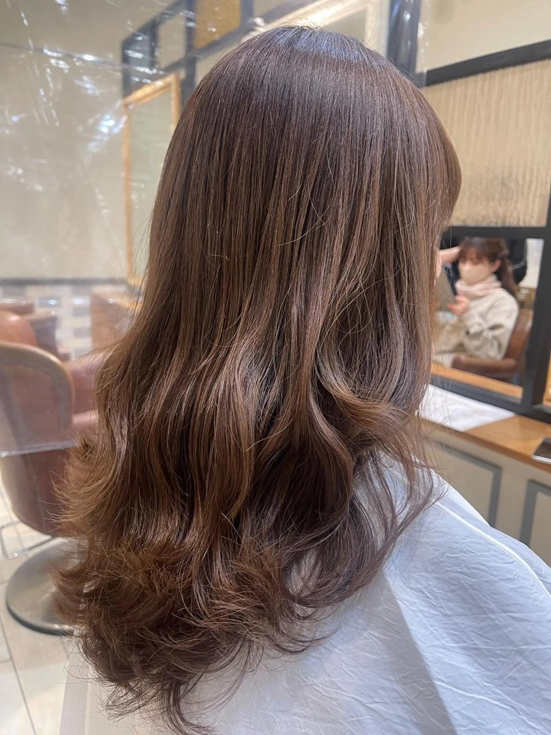 セミロング カラー ☁Neolive .Ayana✂️のヘアスタイル