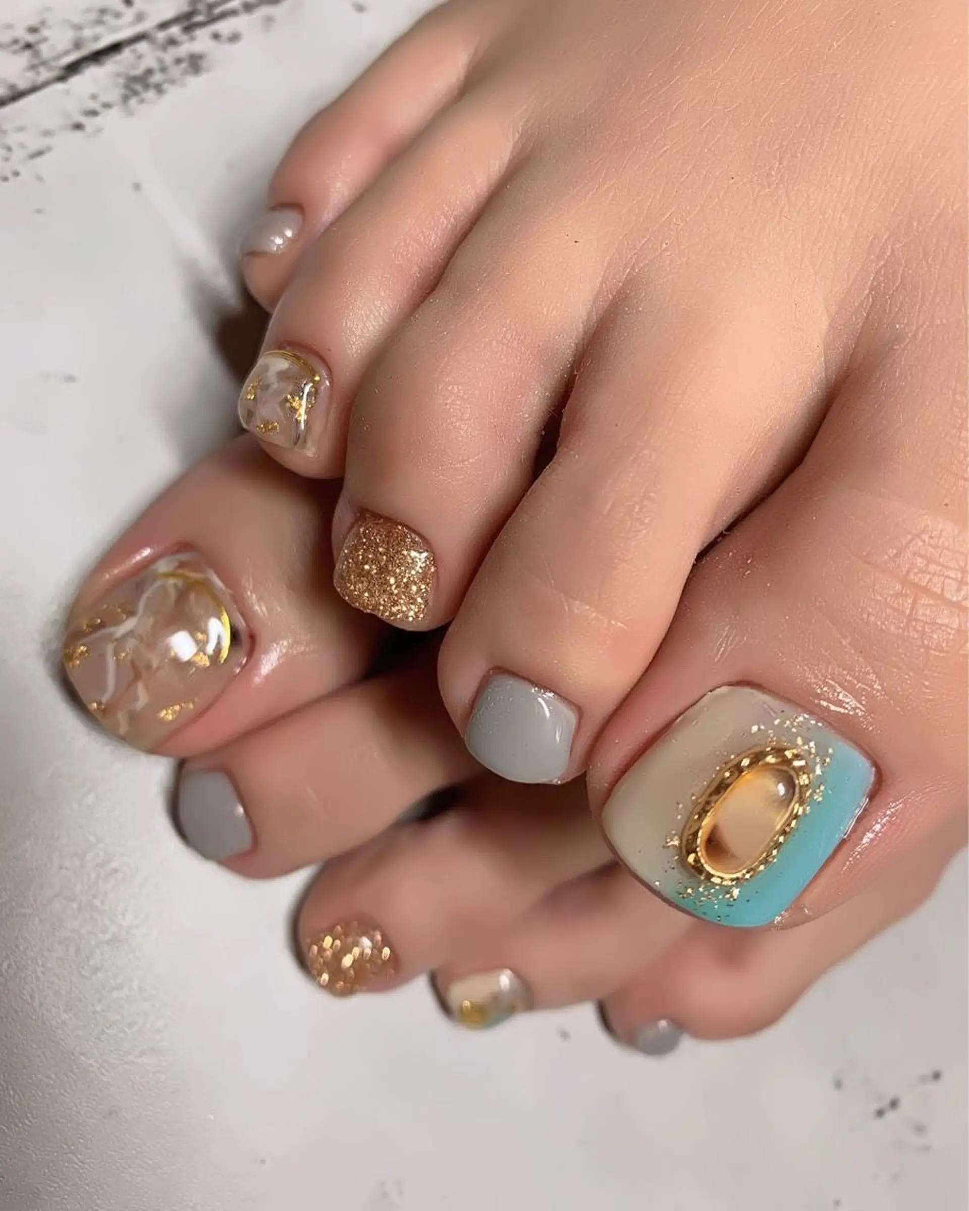 ネイル 菅野 愛花のネイルデザイン