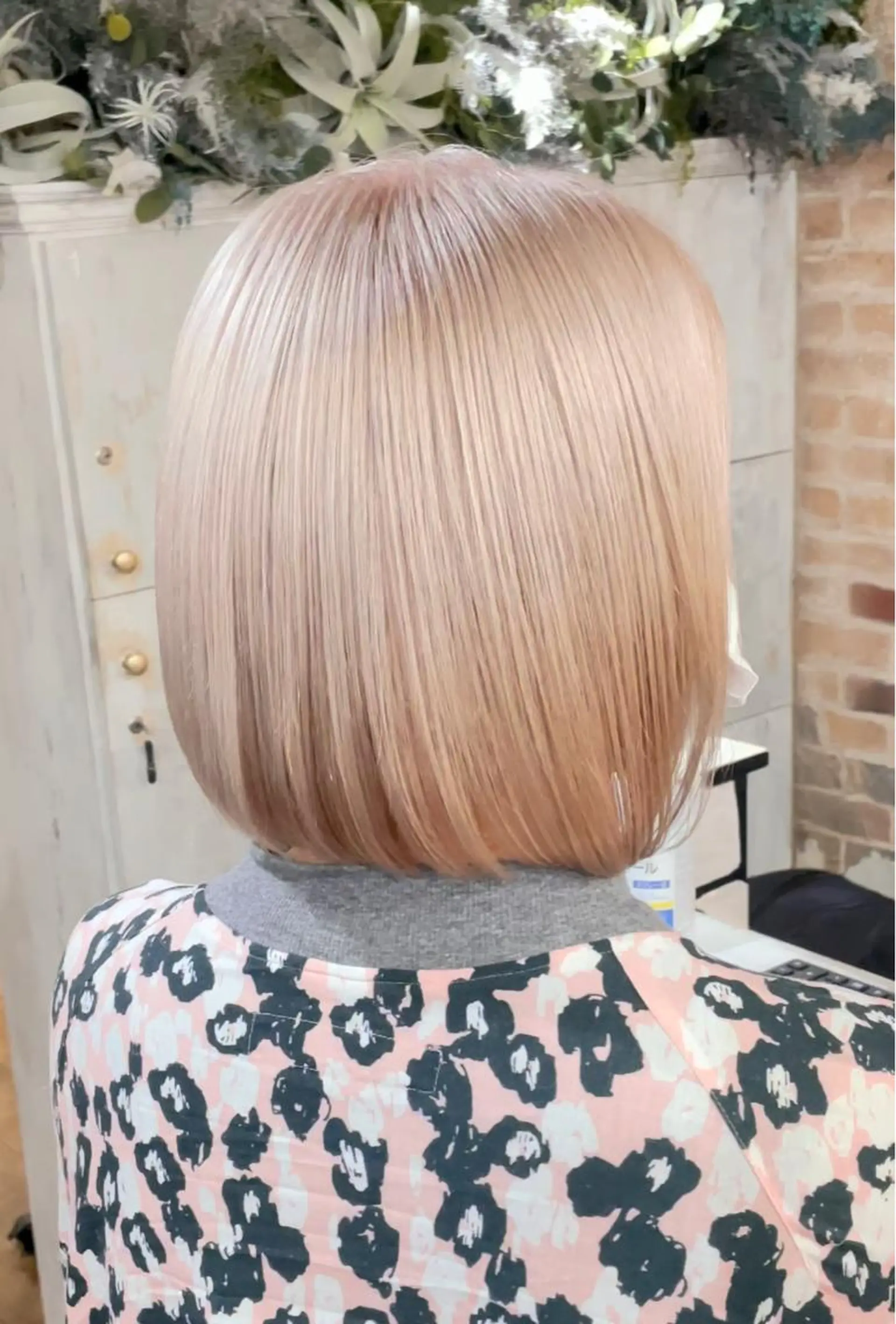 ミディアム ヘアカラー 溝口 和也のヘアスタイル