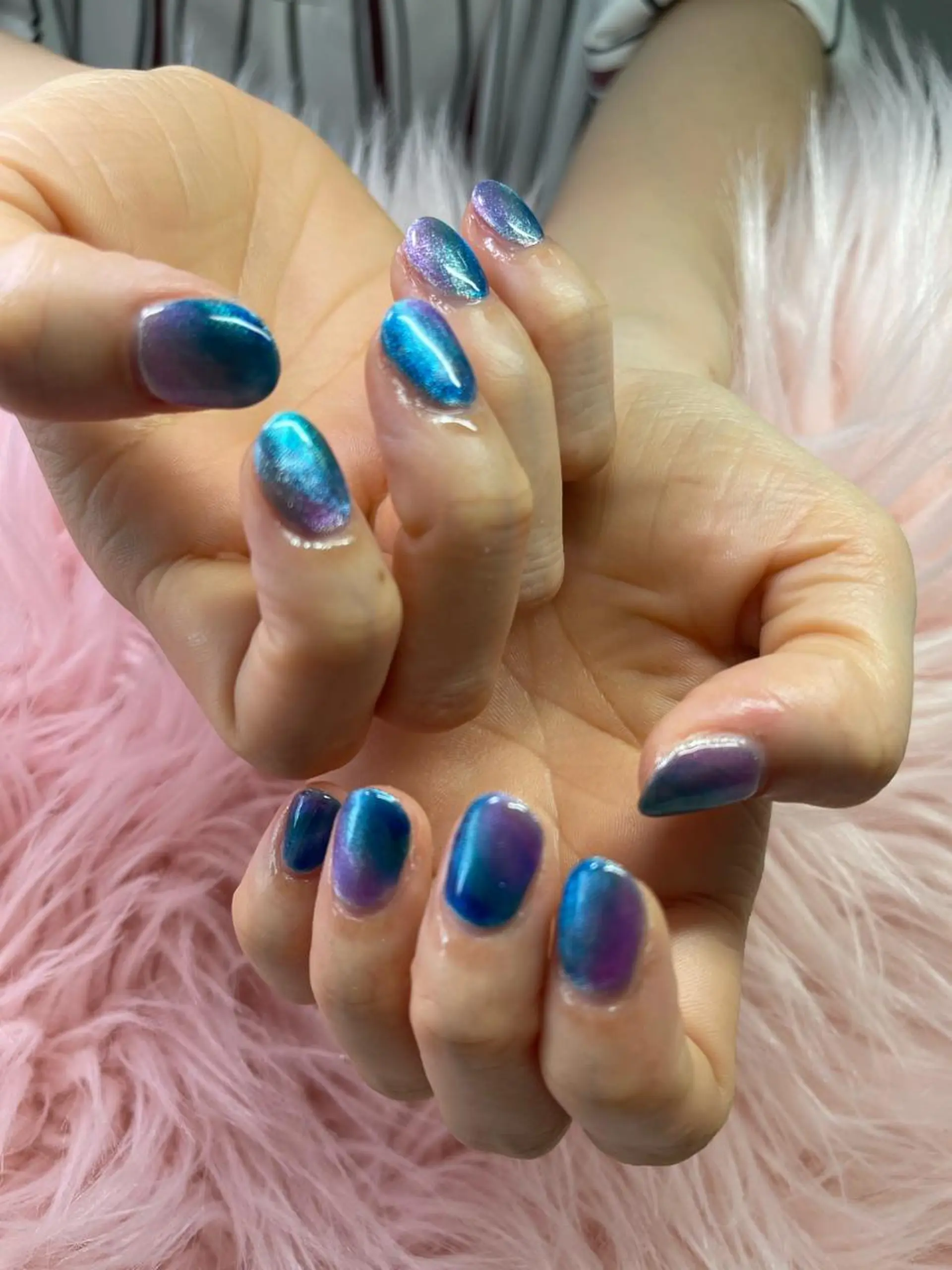 ネイル マグネットネイル ネイルサロンキュアイスト所属・キュアイスト アコパラジェル調布のネイルデザイン