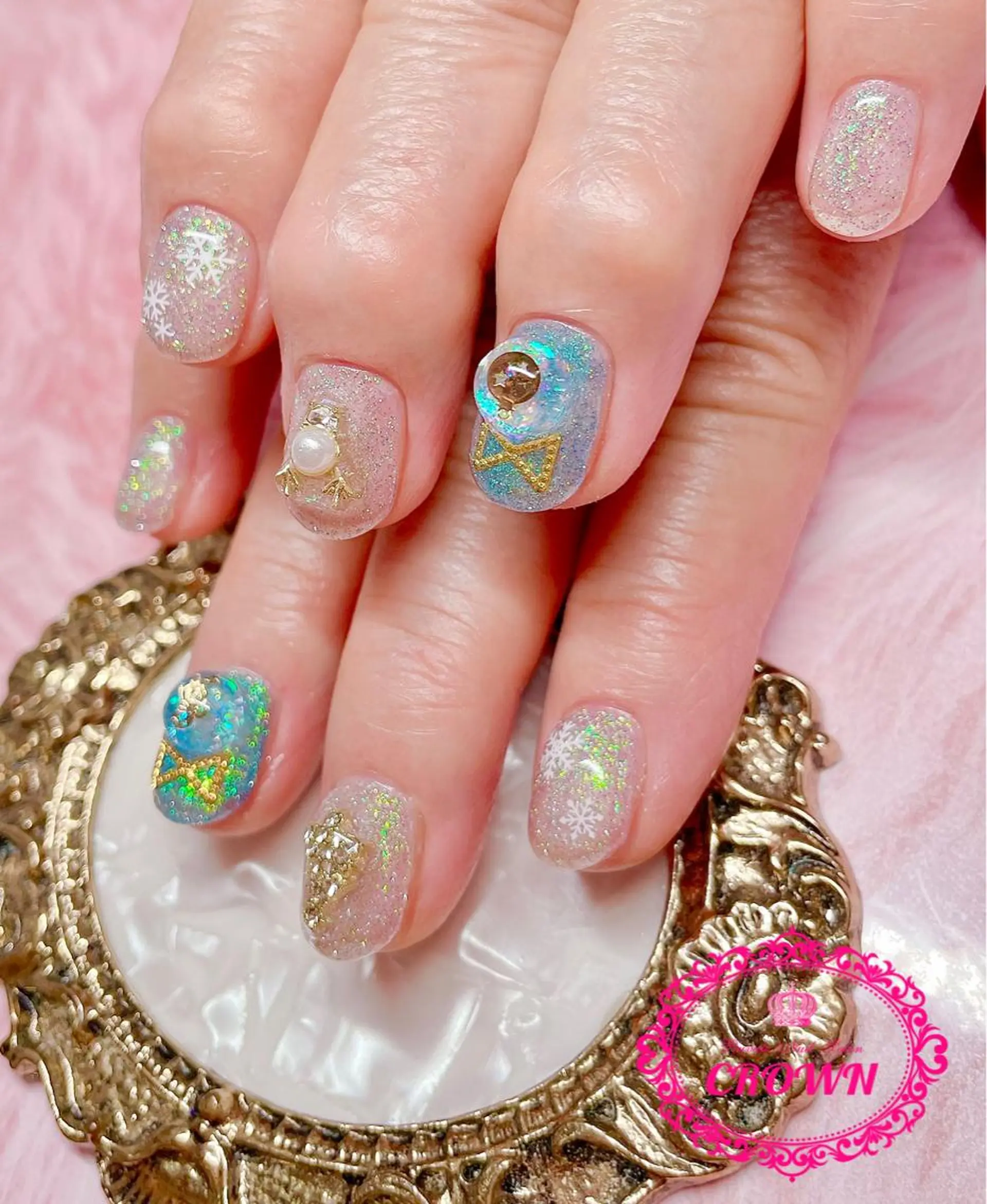 ネイル CROWN プライベートサロンのネイルデザイン