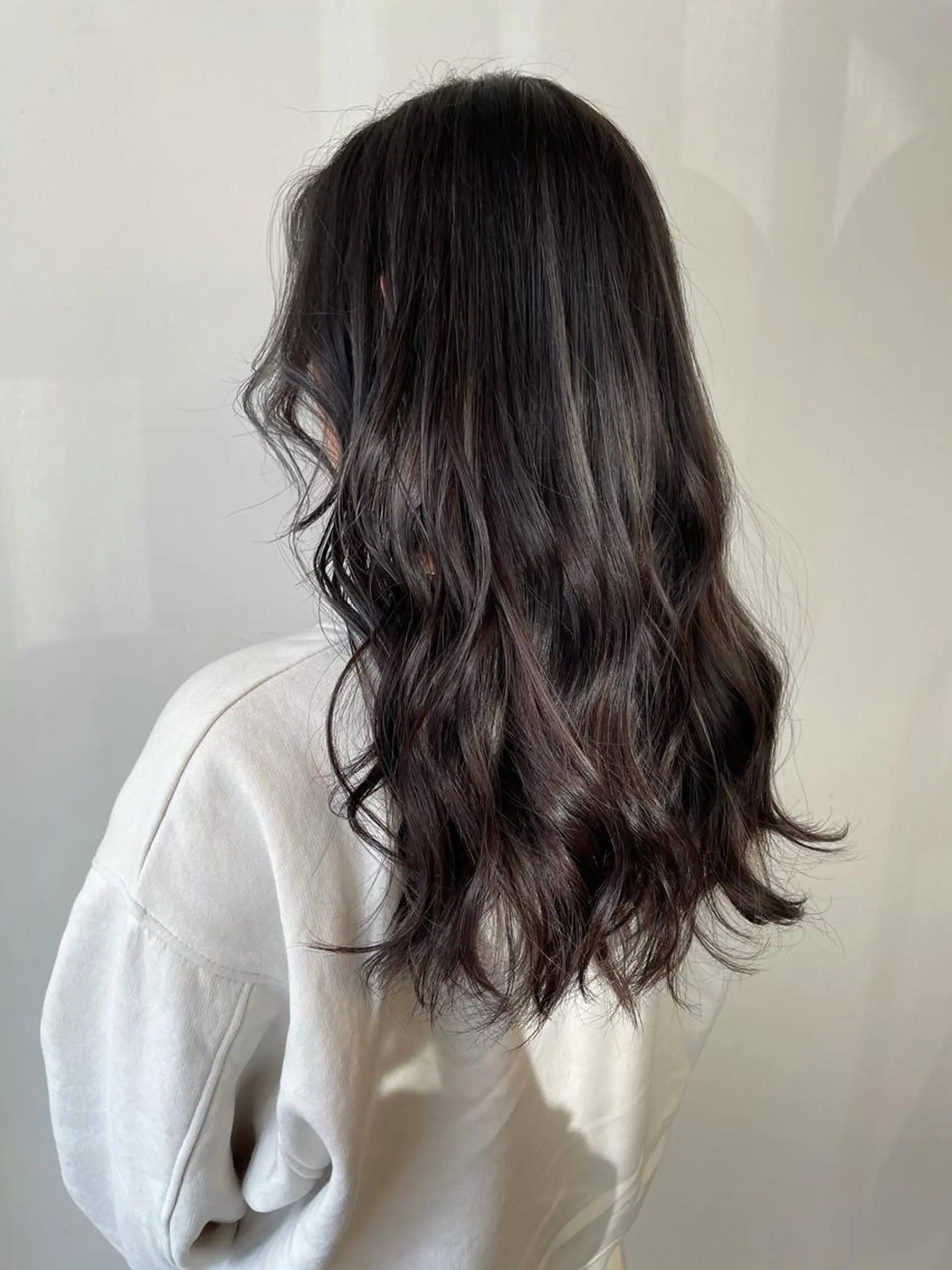 ロング カラー 安藤 佑衣のヘアスタイル