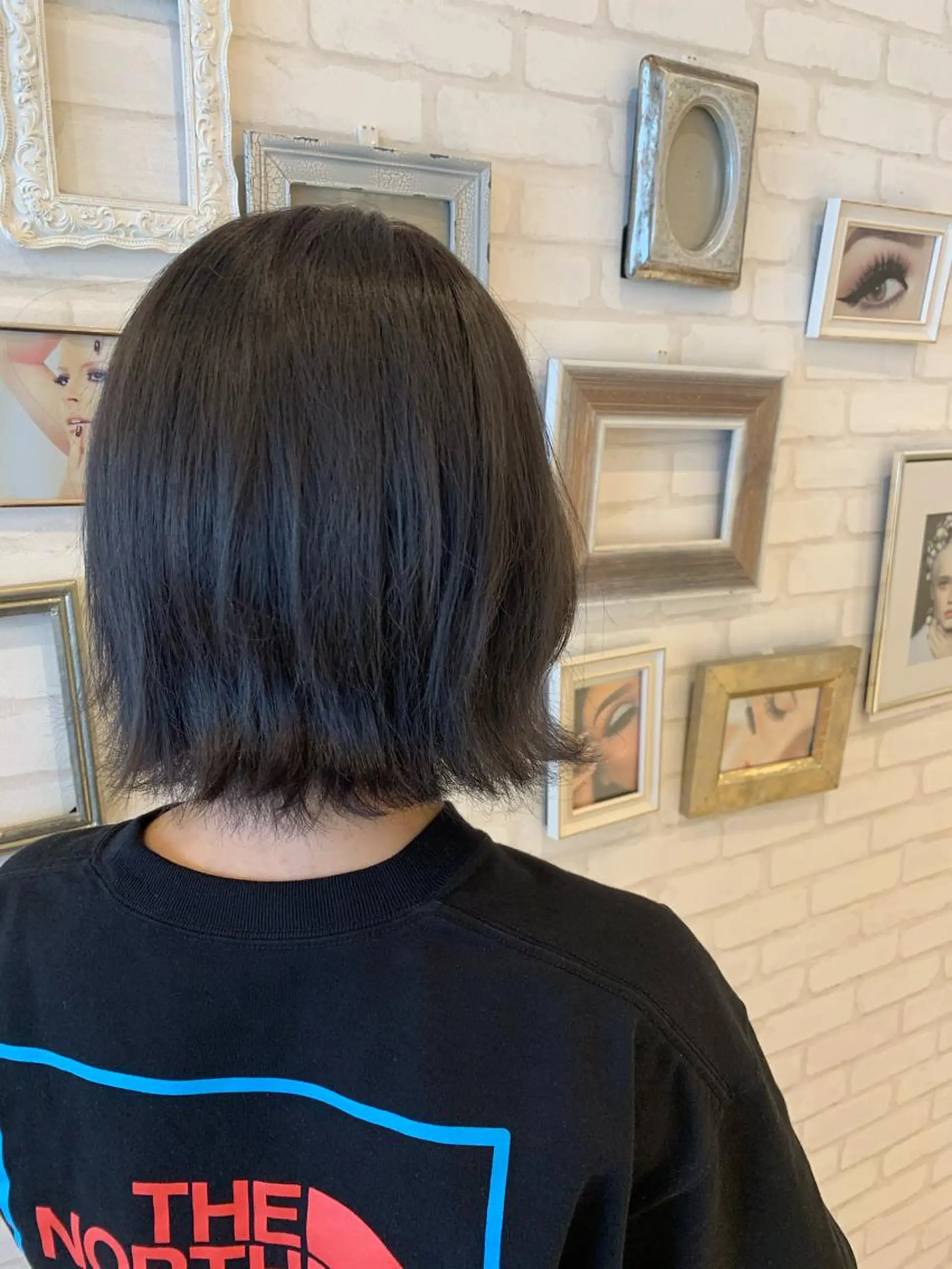 ショート カラー ダークグレー ダークグレージュ グレージュ Gain所属・Gain Nanamiのエステ・リラクイメージ