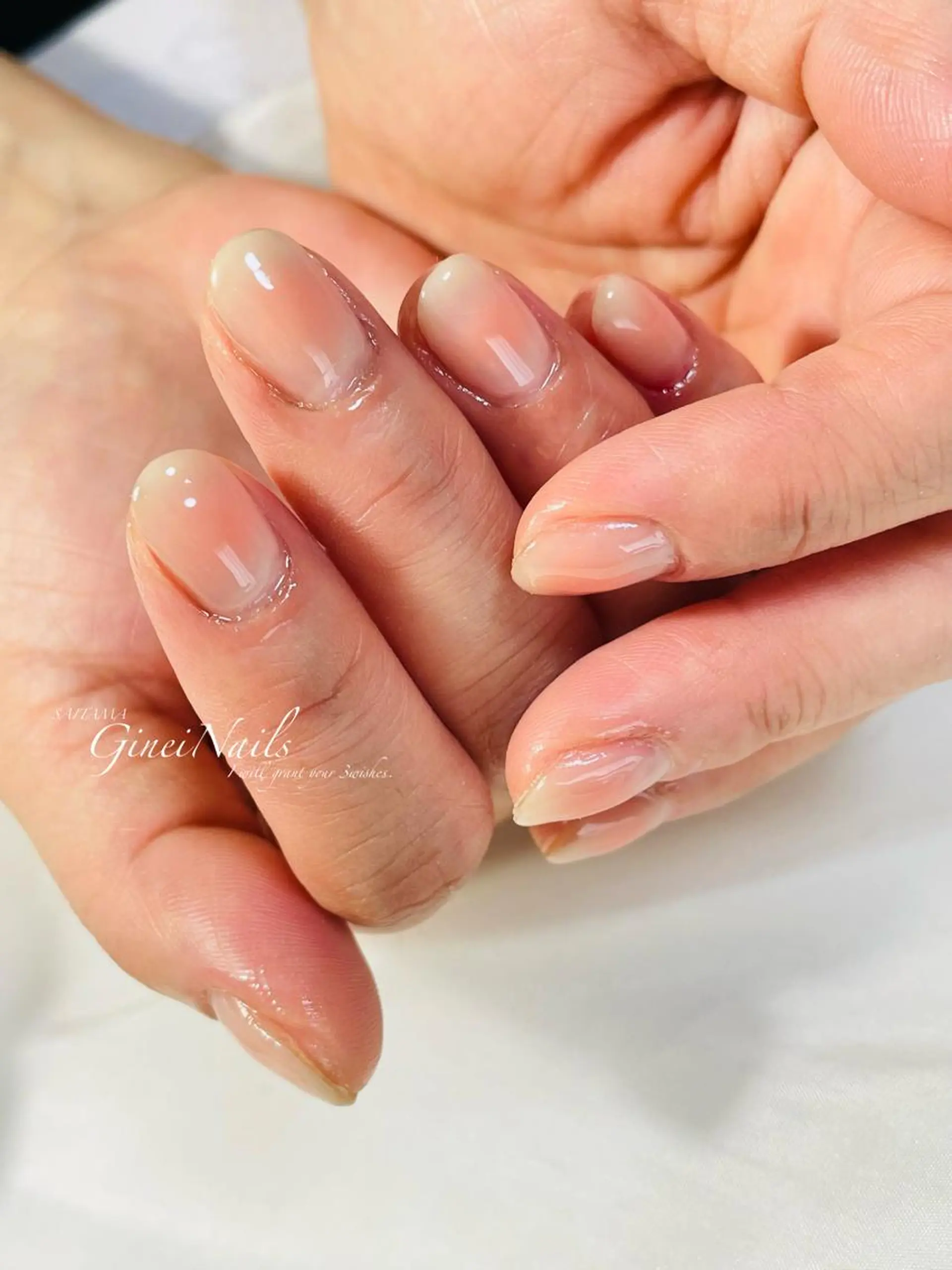 ネイル チークネイル フットネイル キラキラネイル ロングネイル ミラーネイル Genie Nailsのネイルデザイン