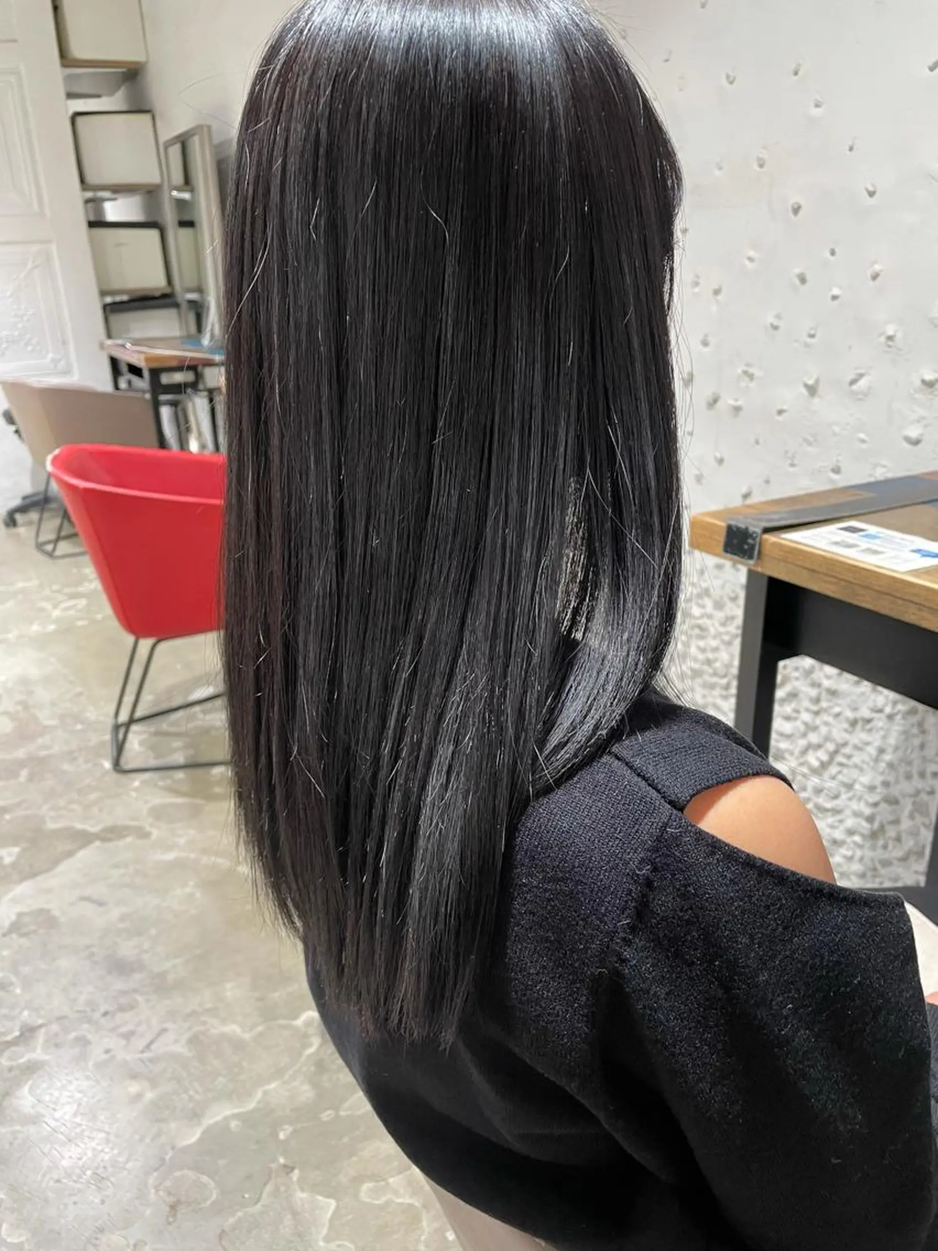 カラー ブリーチ ブルーカラー ブルーグレー ブルーグレージュ グレージュ OAK 学芸大学所属・秋葉萌　透明感カラー /レイヤー/ボブ♡のヘアスタイル