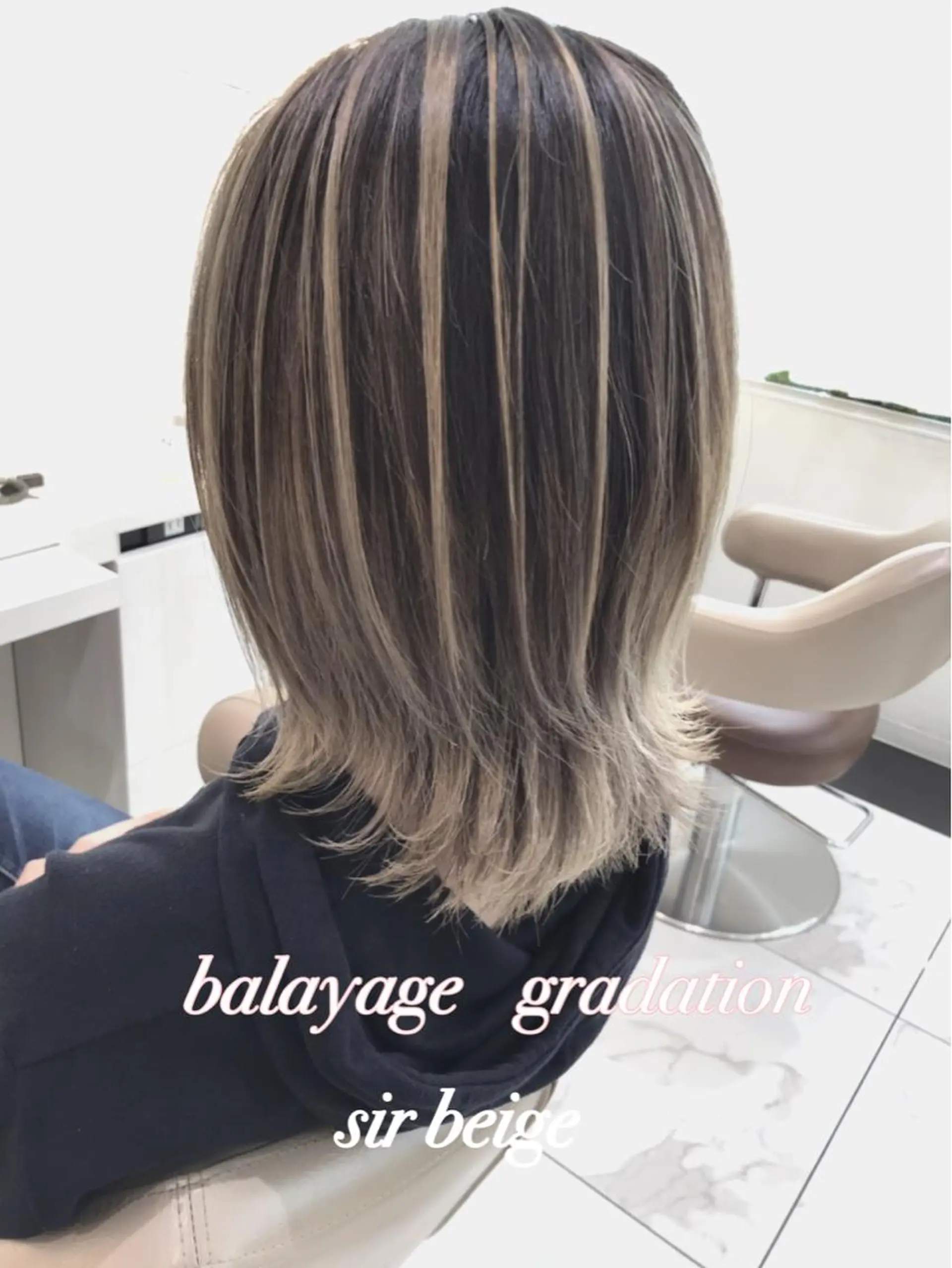 ミディアム カラー バレイヤージュ ベージュカラー グラデーションカラー レイヤーカット カット ヘアカラー 山崎俊輔/髪質改善 /バレイヤージュのヘアスタイル